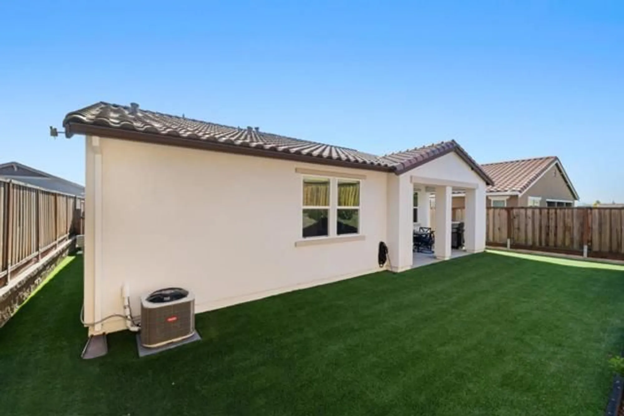 Property Slideshow image 51 of 63 | 1110 mcclellan st, Hollister, CA, 95023