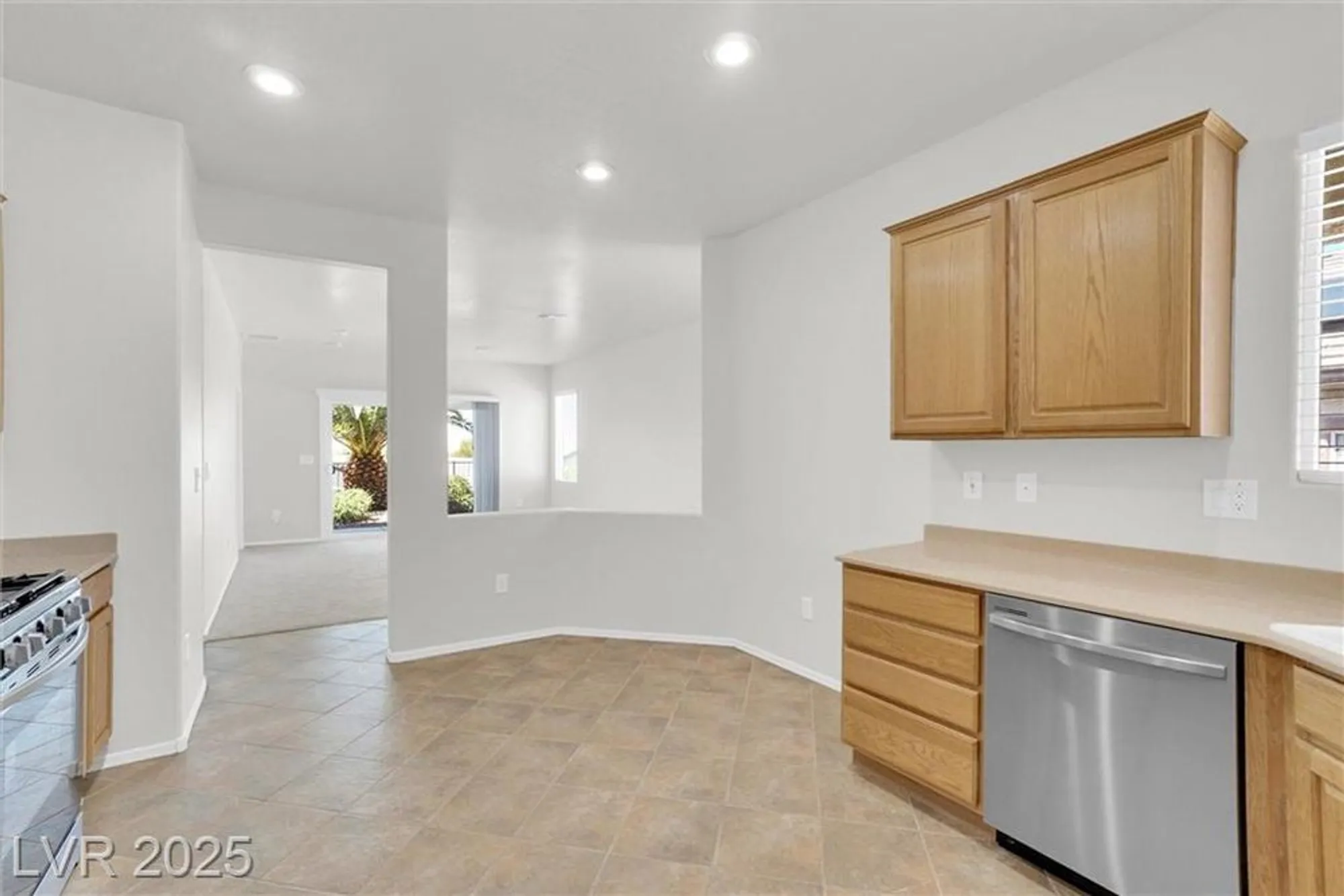 Property Slideshow image 13 of 41 | 2341 celestial moon st, Henderson, NV, 89044
