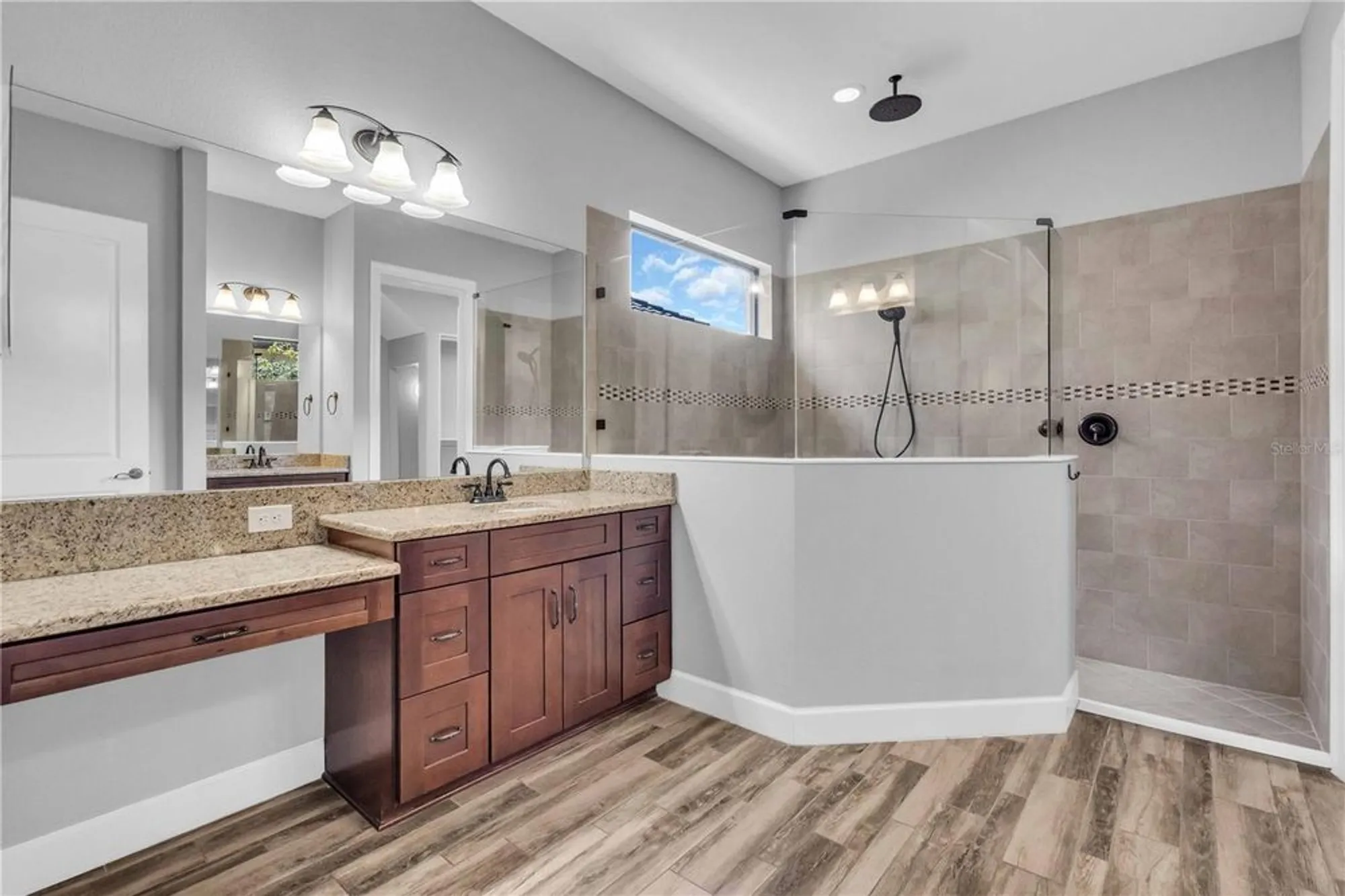 Property Slideshow image 23 of 69 | 9902 craftsman park way, Palmetto, FL, 34221