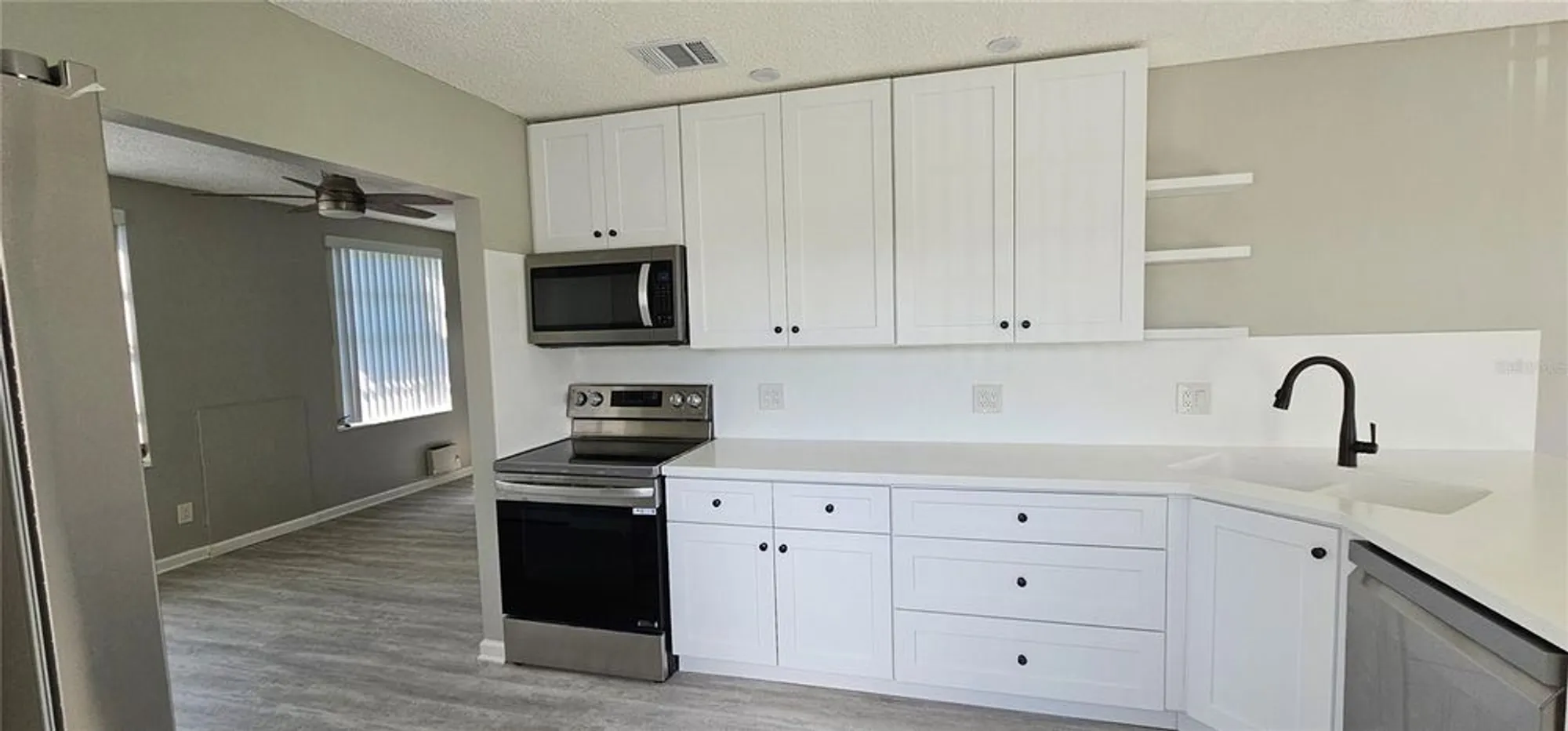 Property Slideshow image 13 of 60 | 2468 florentine way apt 26, Clearwater, FL, 33763