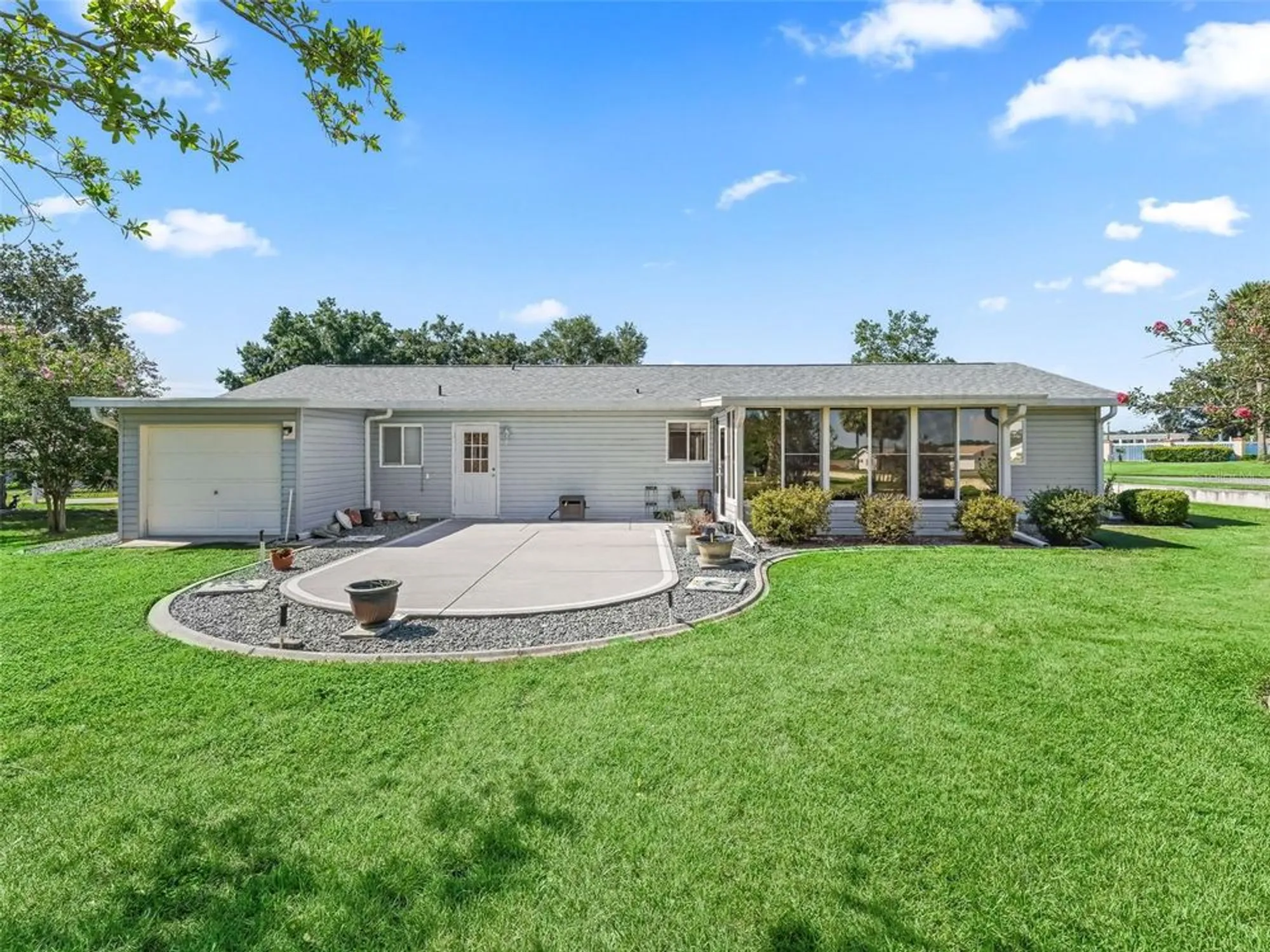 Property Slideshow image 2 of 44 | 9885 se 177th ln, Summerfield, FL, 34491