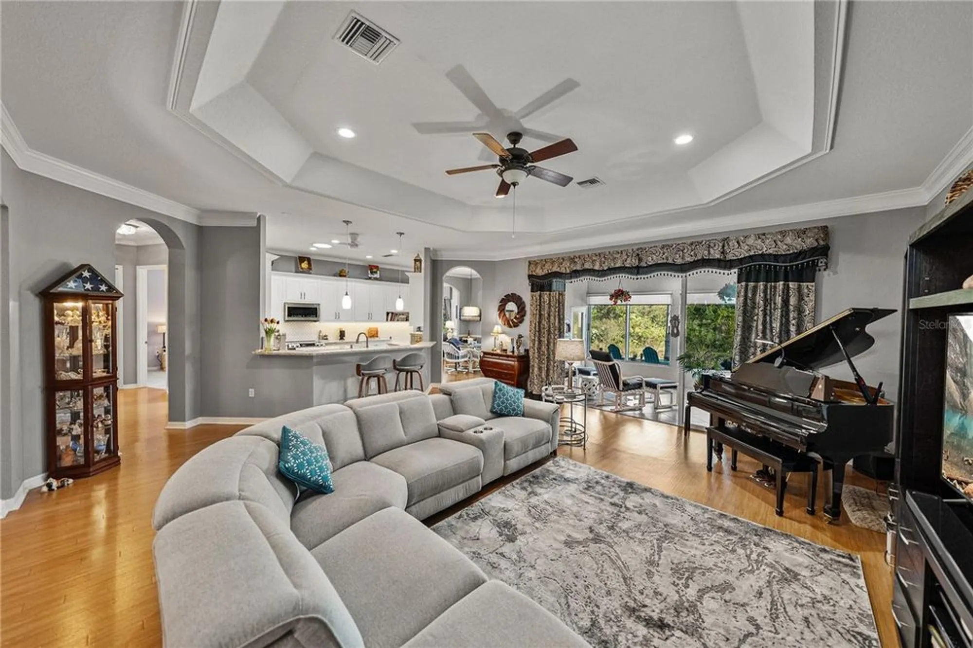 Property Slideshow image 18 of 55 | 5353 hogan ln, Winter Haven, FL, 33884