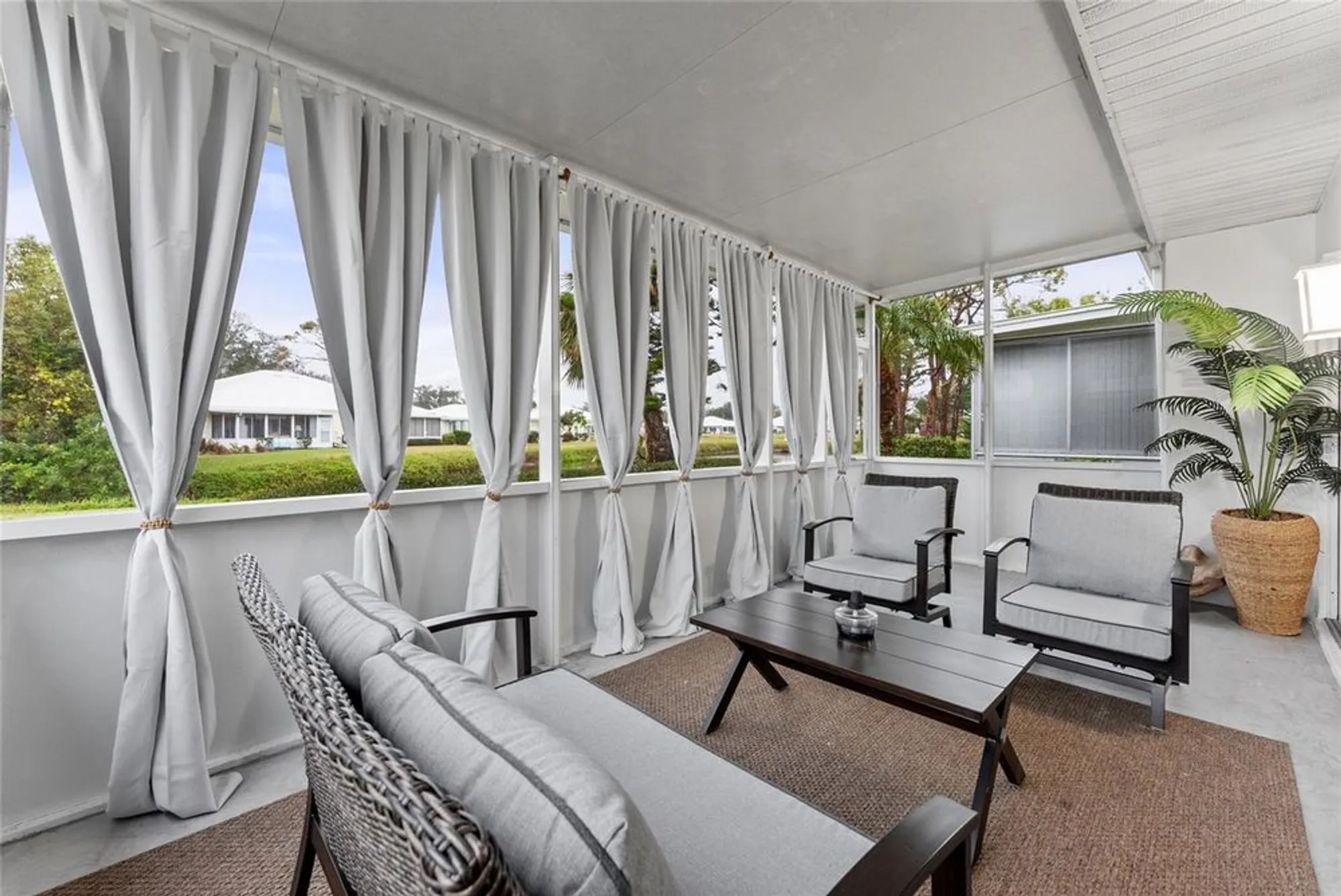 Property Slideshow image 19 of 48 | 310 wexford ter # 164, Venice, FL, 34293