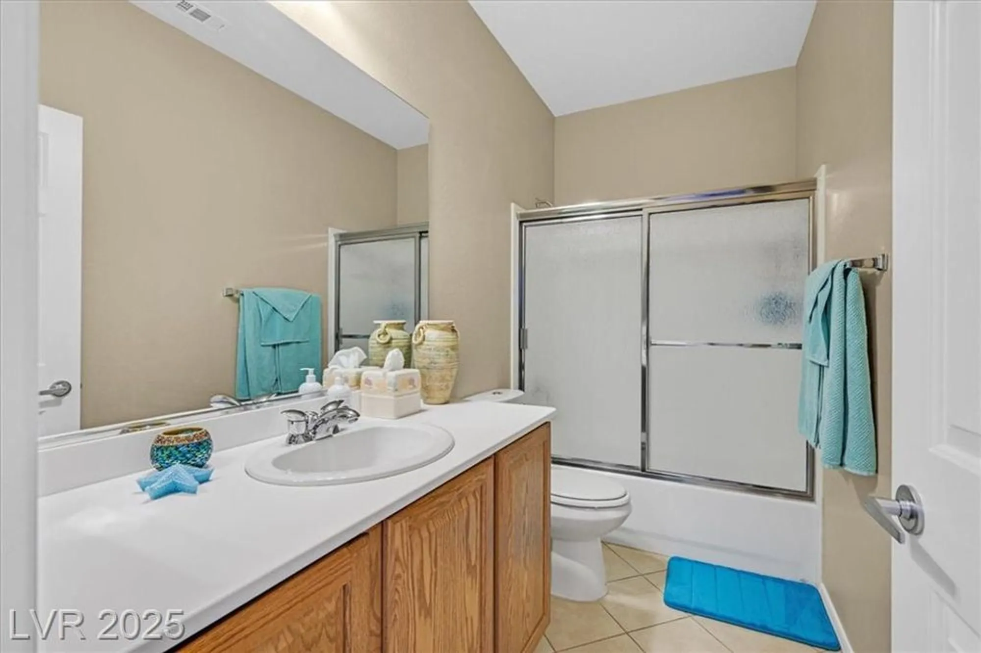Property Slideshow image 21 of 35 | 2526 crater rock st, Henderson, NV, 89044