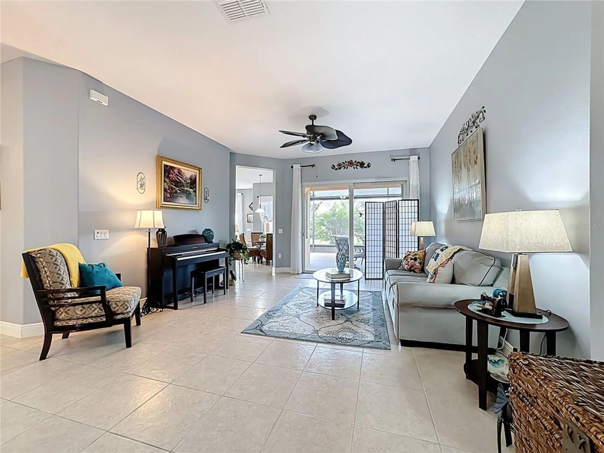 Property Slideshow image 5 of 79 | 670 carmel ln, Poinciana, FL, 34759