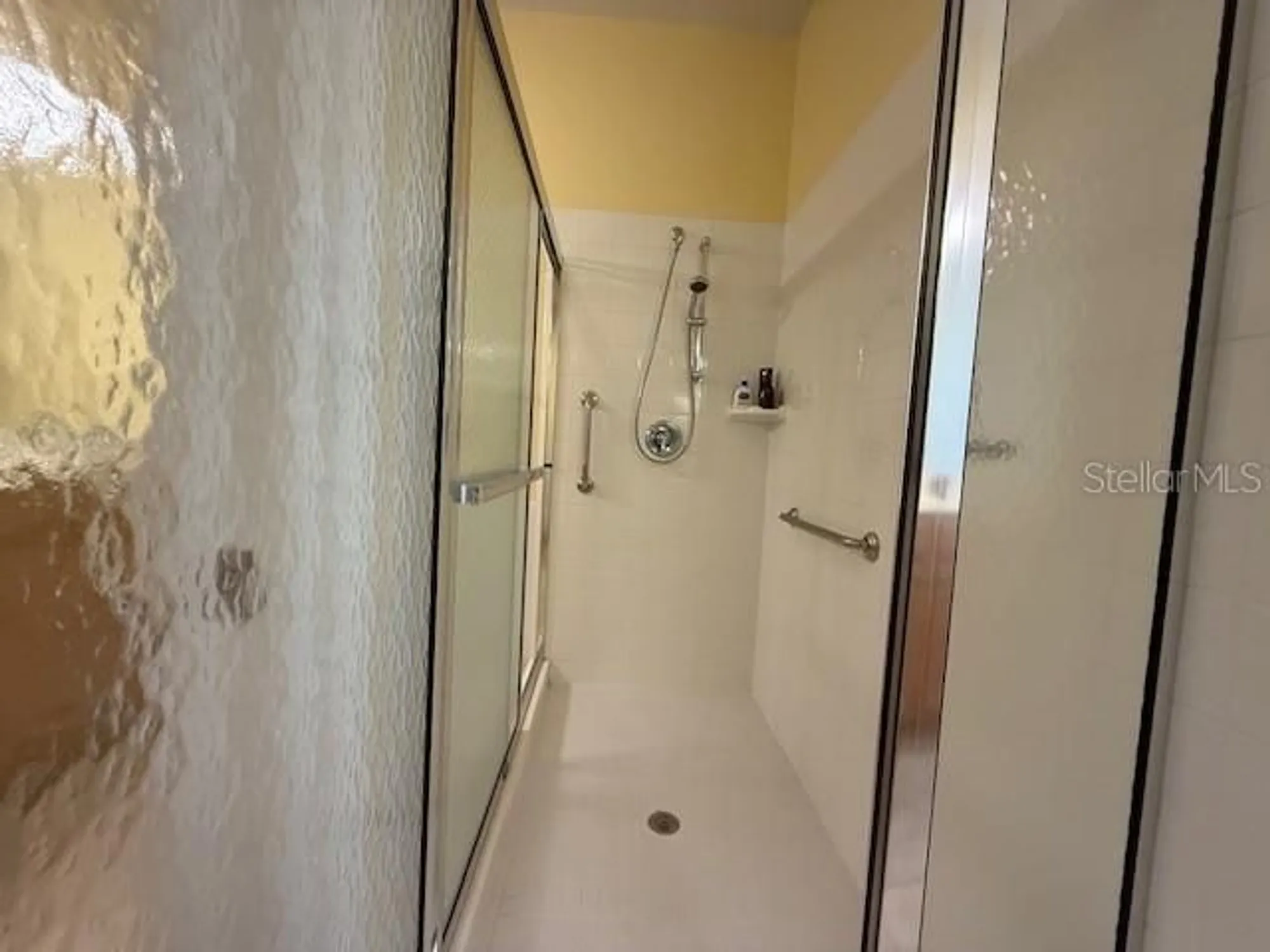 Property Slideshow image 22 of 56 | 5962 roseto pl, Sarasota, FL, 34238