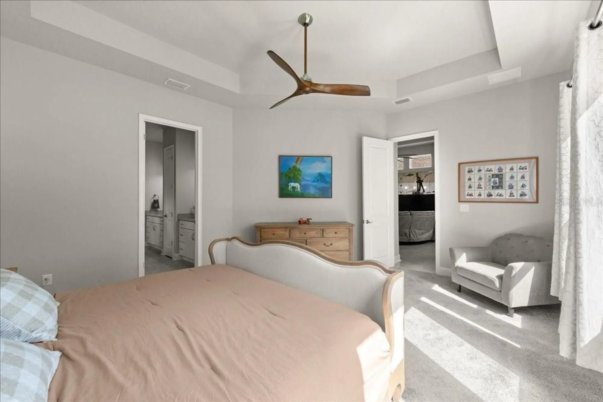 Property Slideshow image 17 of 67 | 827 creekwood dr, Ormond Beach, FL, 32174