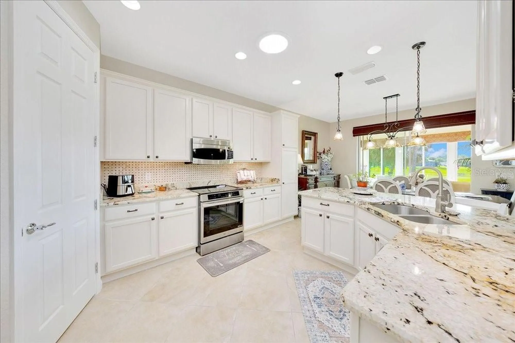 Property Slideshow image 15 of 50 | 6683 sw 97th terrace rd, Ocala, FL, 34481