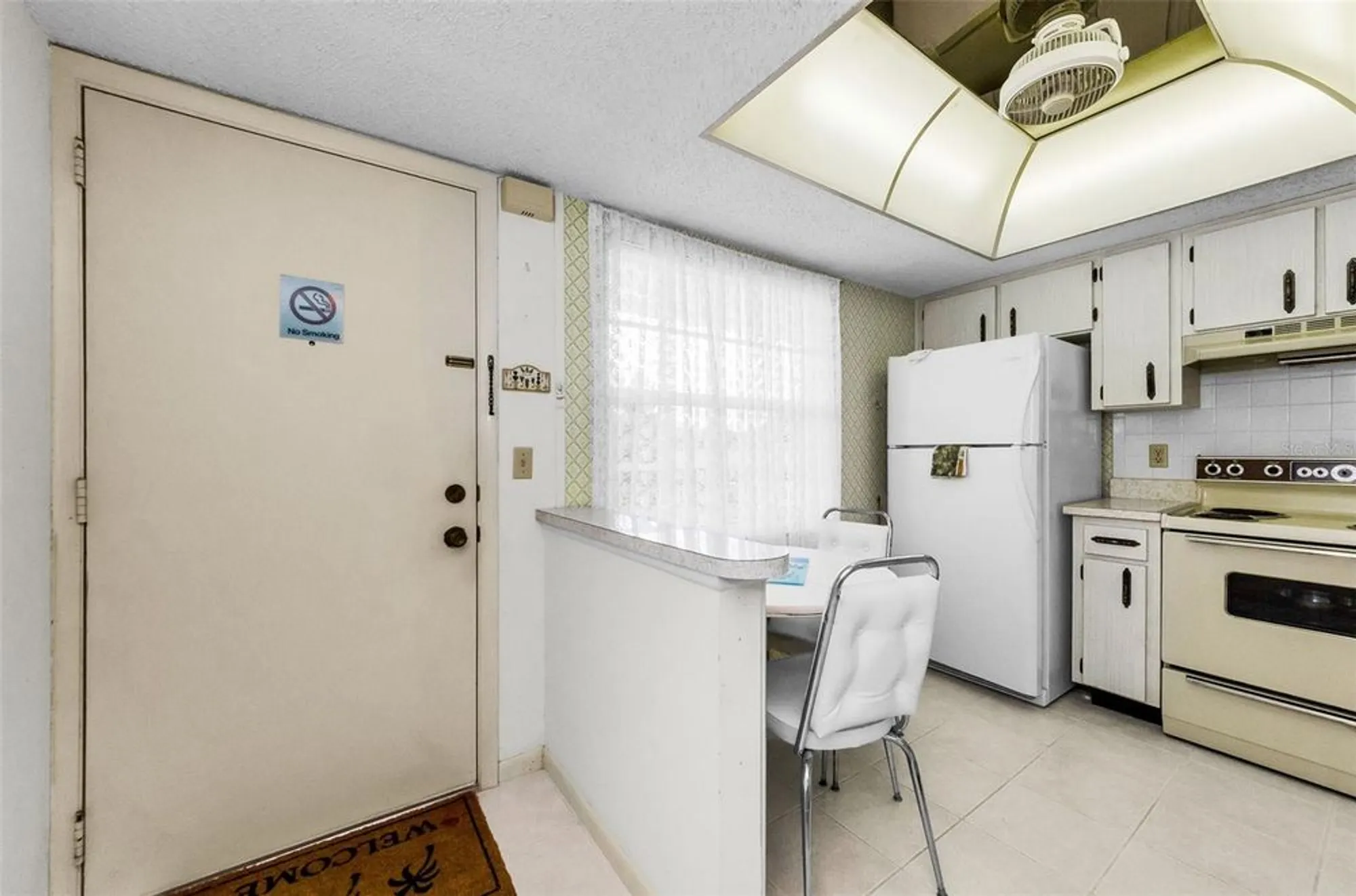 Property Slideshow image 17 of 41 | 1450 heather ridge blvd 307, Dunedin, FL, 34698