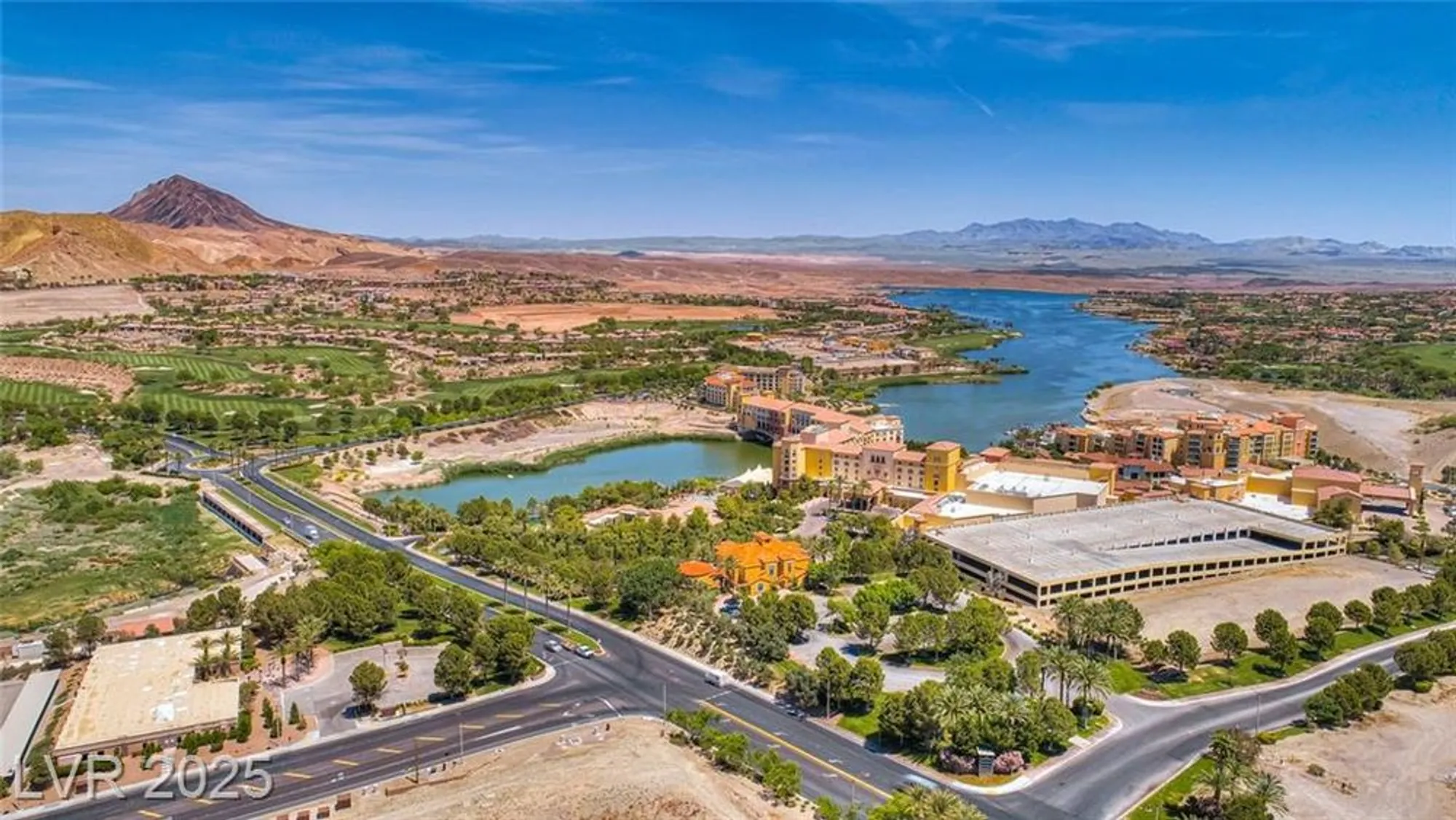 Property Slideshow image 58 of 78 | 32 tatahatso point st, Henderson, NV, 89011