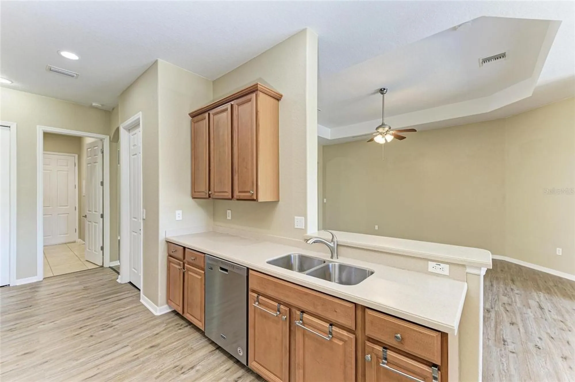 Property Slideshow image 18 of 47 | 428 grand preserve cv, Bradenton, FL, 34212