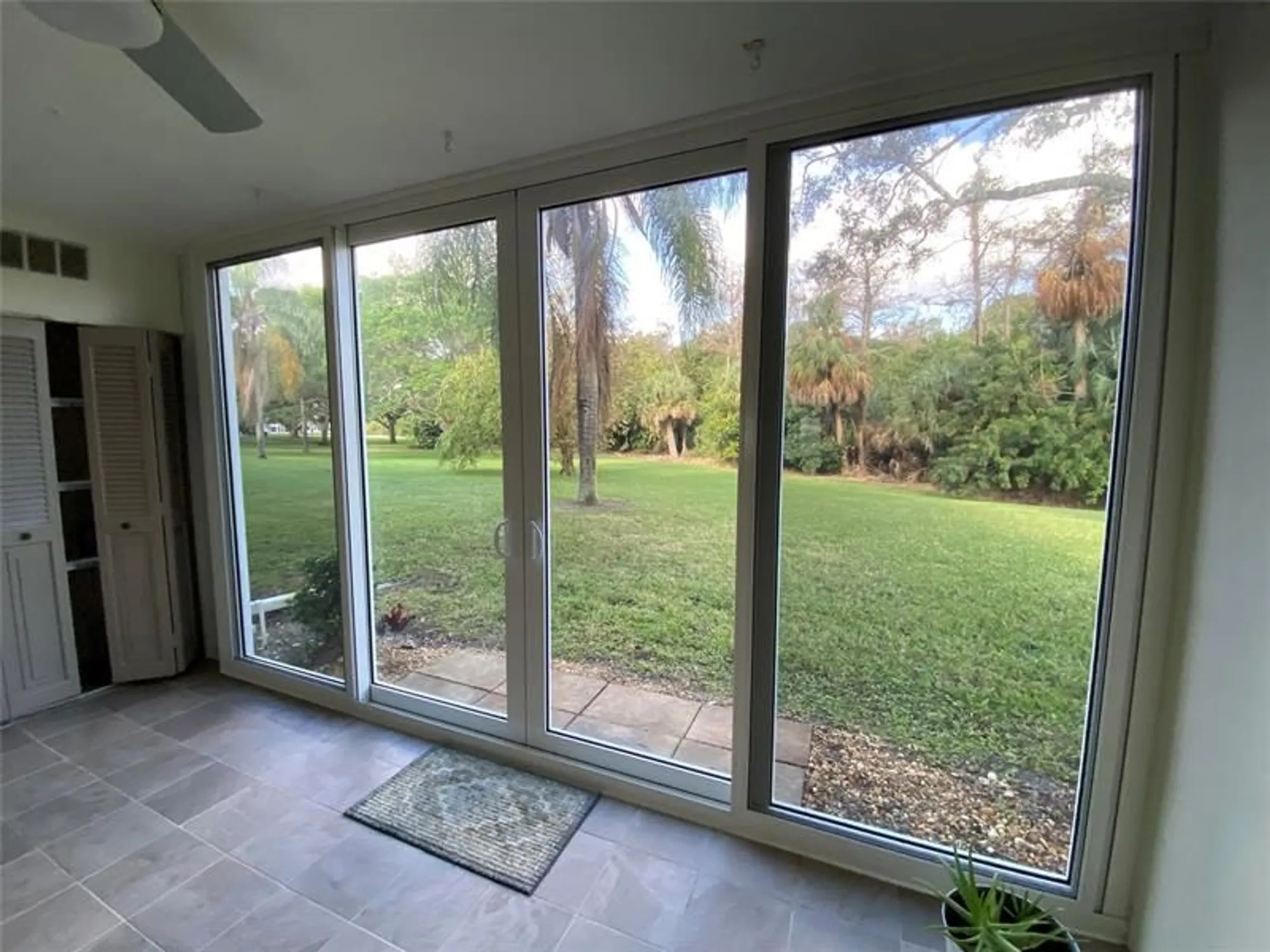 Property Slideshow image 36 of 69 | 1060 oakridge f # 1060, Deerfield Beach, FL, 33442