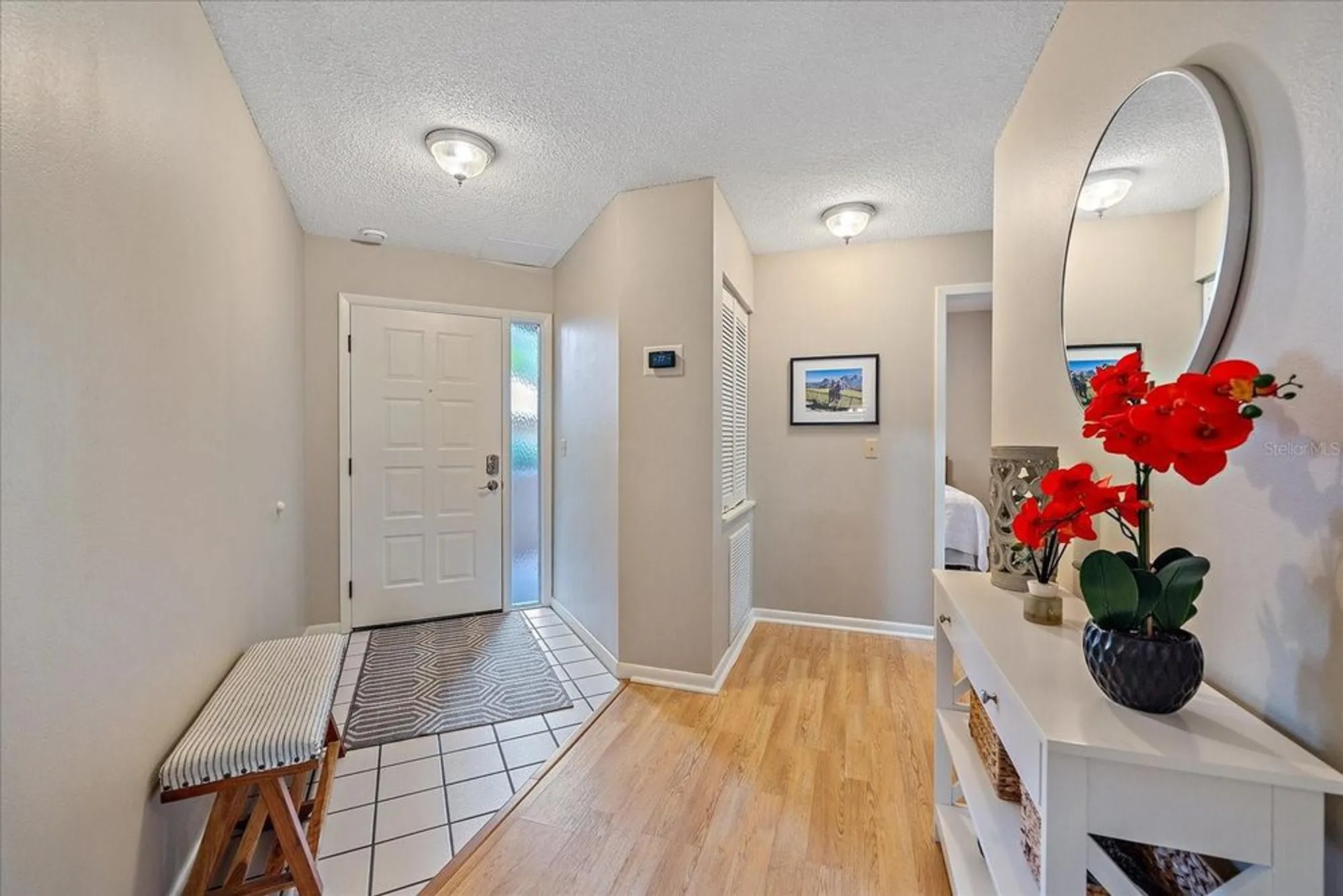 Property Slideshow image 4 of 39 | 1612 starling dr # 101, Sarasota, FL, 34231