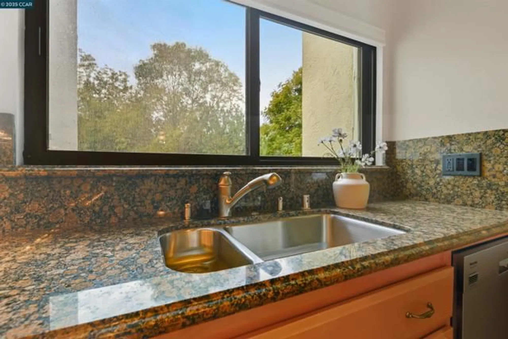 Property Slideshow image 7 of 26 | 3711 terra granada dr apt 1a, Walnut Creek, CA, 94595