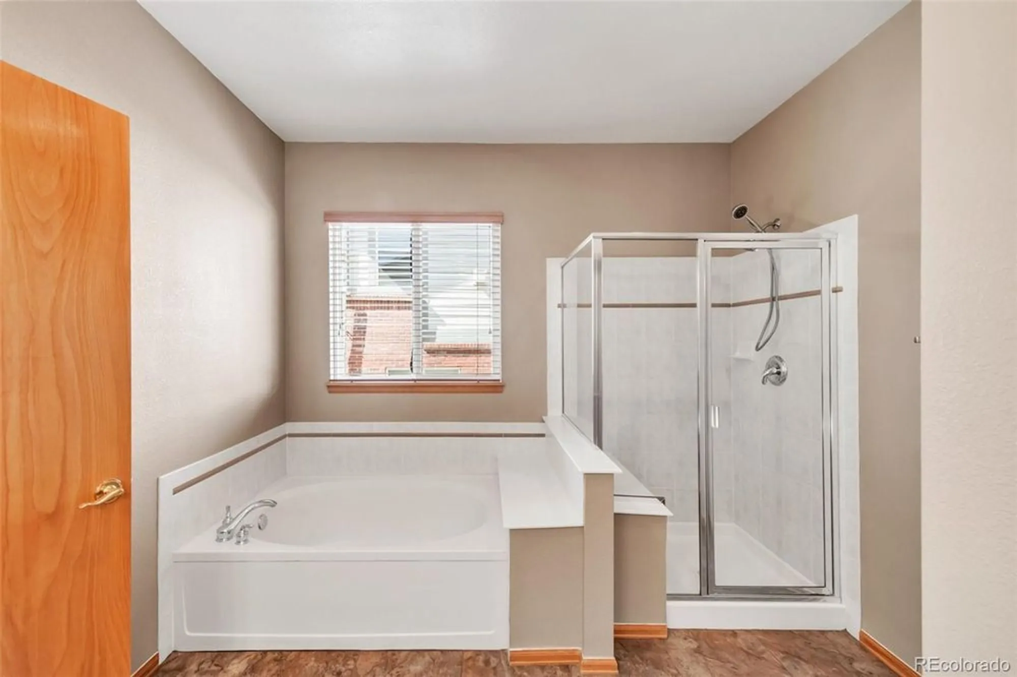 Property Slideshow image 31 of 47 | 23562 e phillips pl, Aurora, CO, 80016