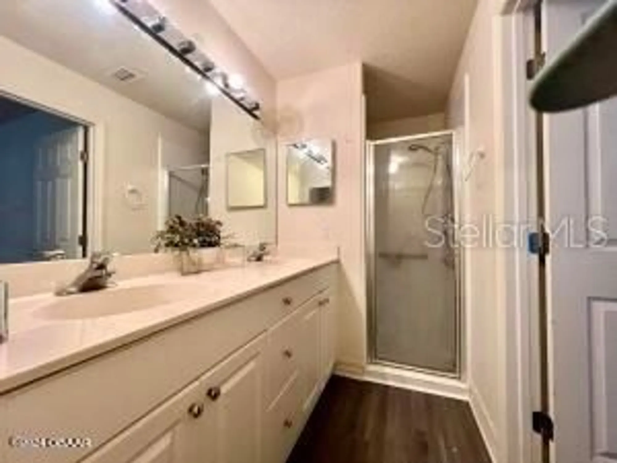 Property Slideshow image 8 of 19 | 129 blue heron dr a, Daytona Beach, FL, 32119