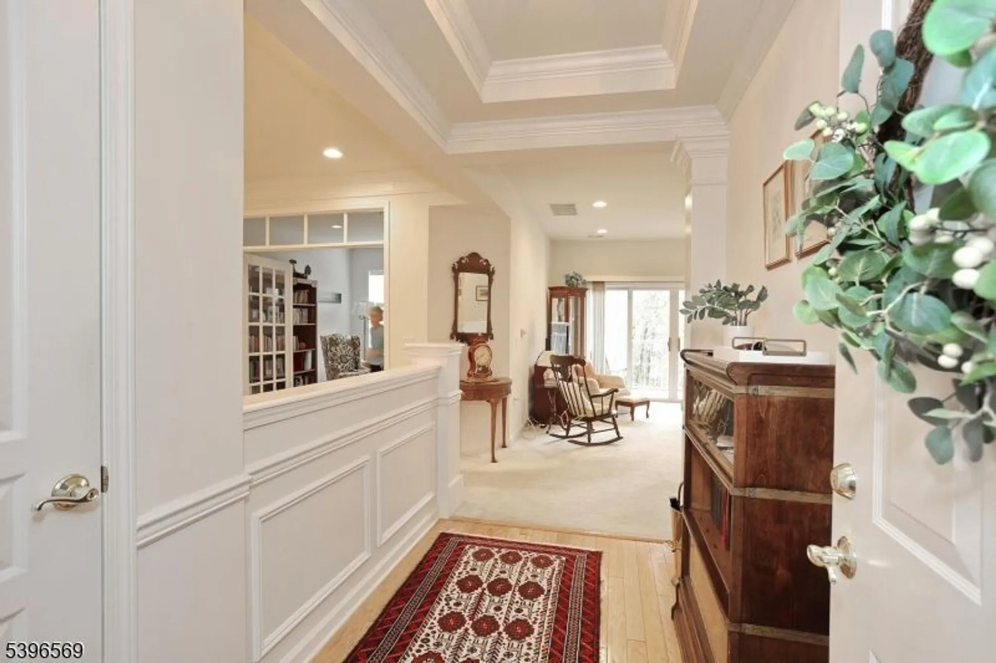 Property Slideshow image 7 of 45 | 10203 warrens way # 203, Wanaque, NJ, 07465