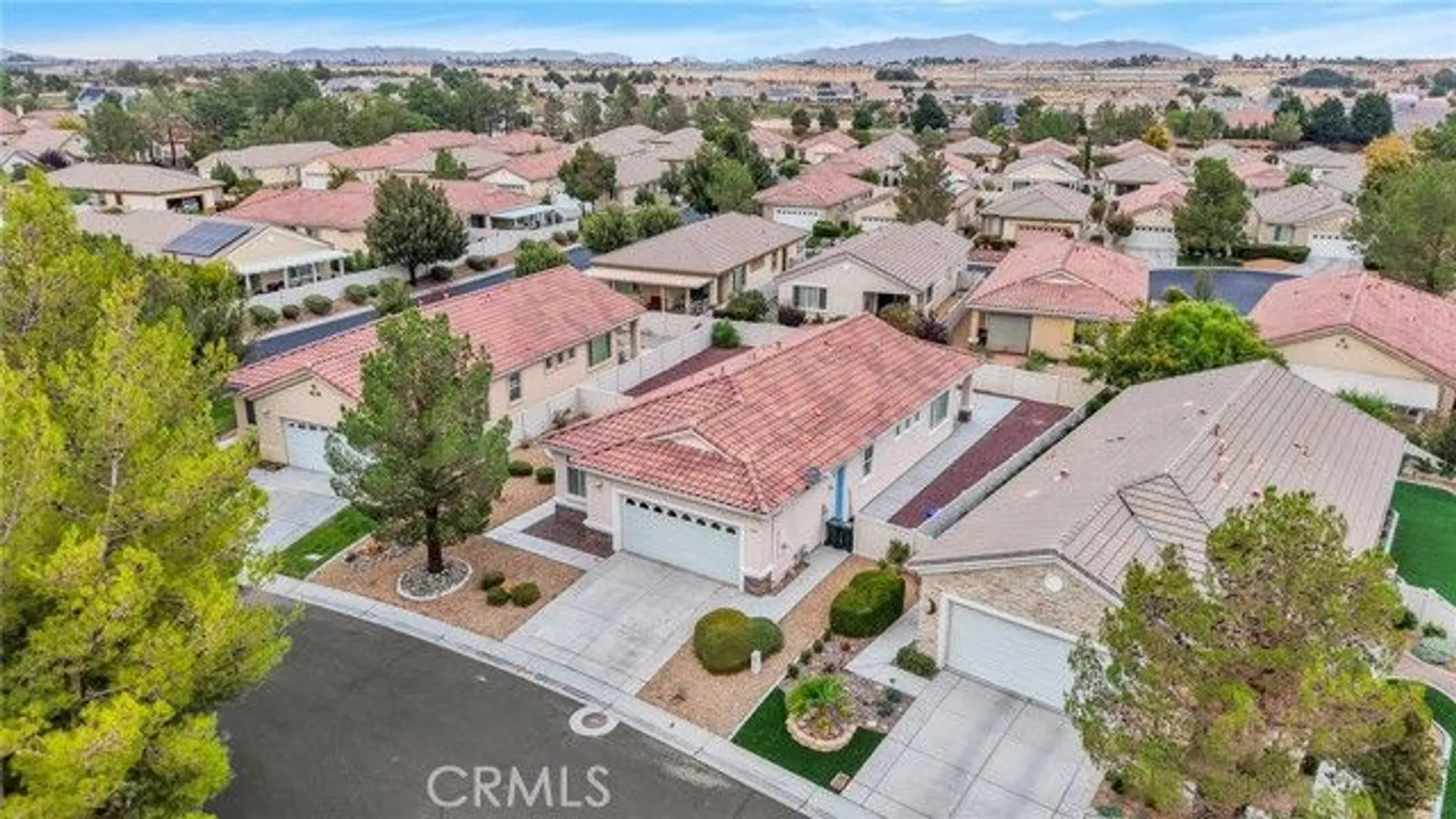 Property Slideshow image 37 of 40 | 11063 semmering ct, Apple Valley, CA, 92308