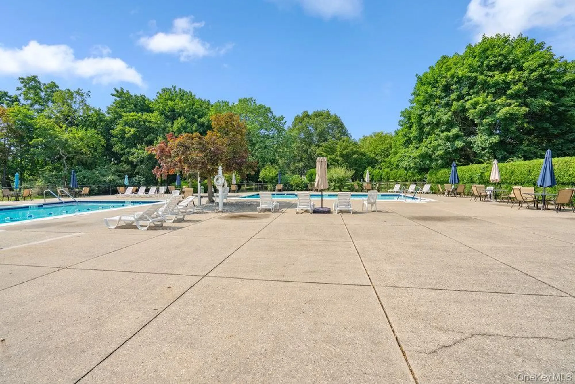 Property Slideshow image 33 of 35 | 914 fenway rd, Saint James, NY, 11780