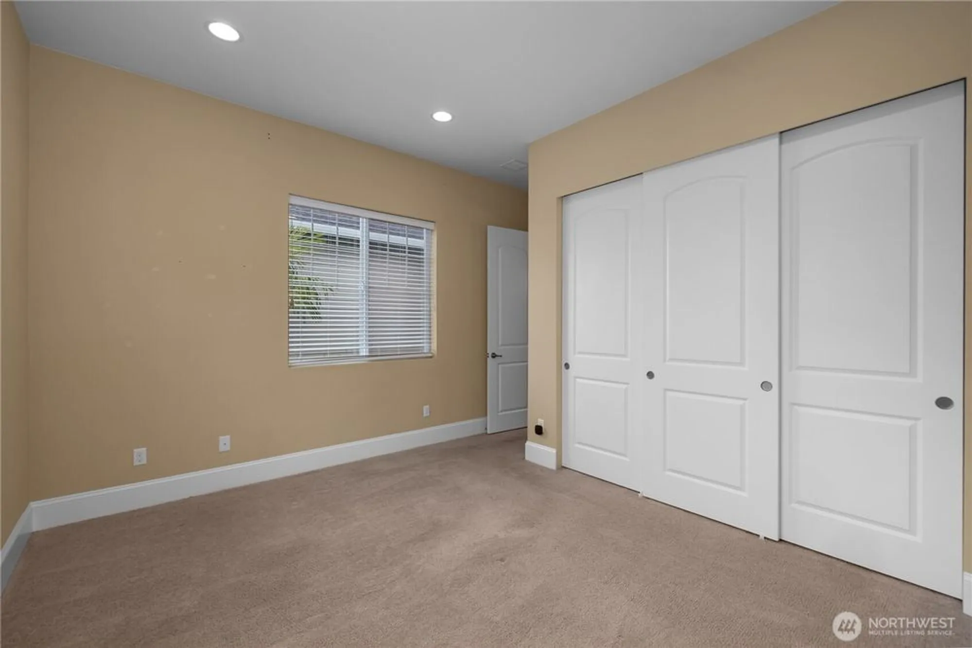 Property Slideshow image 31 of 39 | 8265 orcas loop, Lacey, WA, 98516