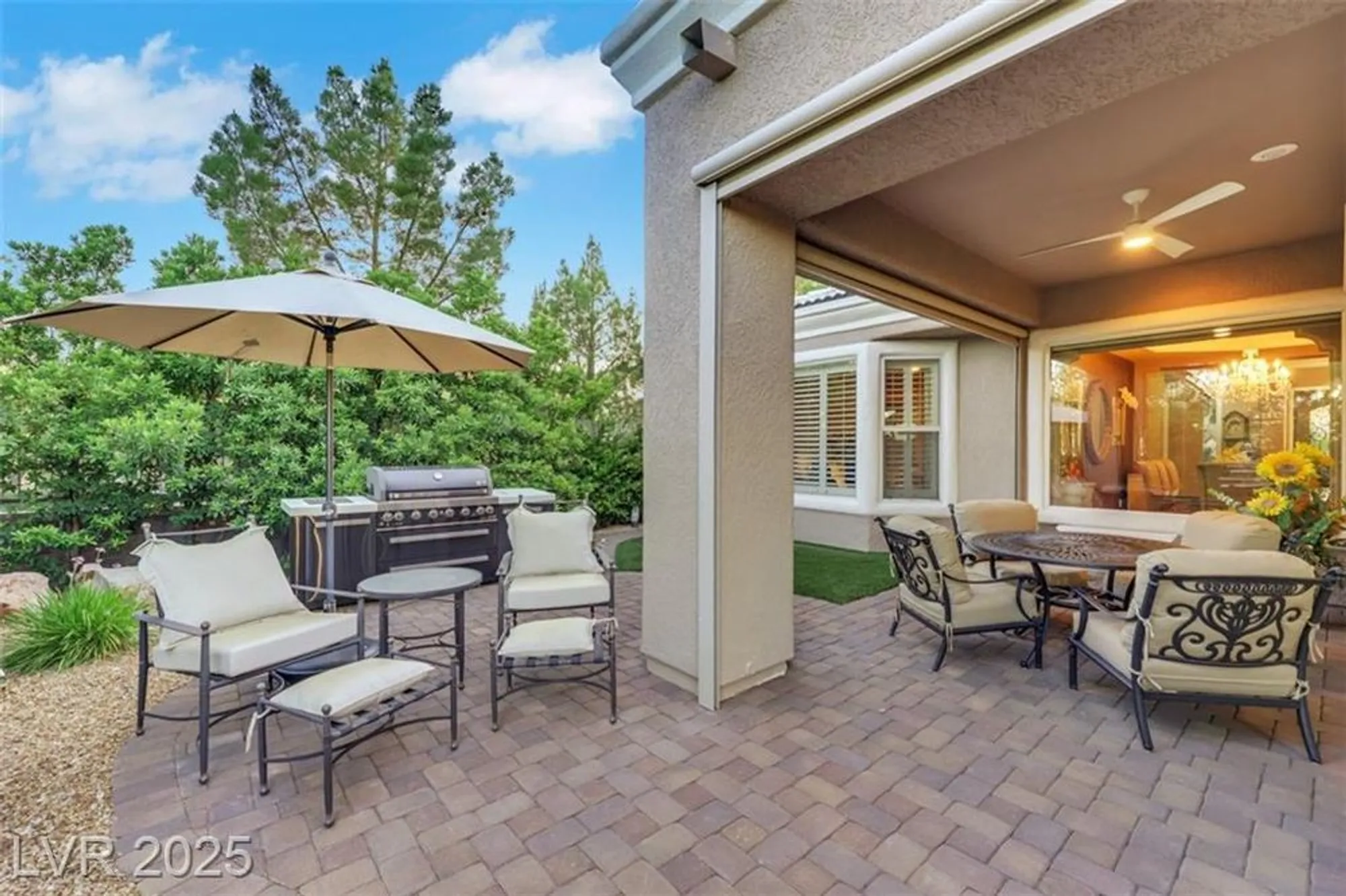 Property Slideshow image 13 of 63 | 4286 pacifico ln, Las Vegas, NV, 89135