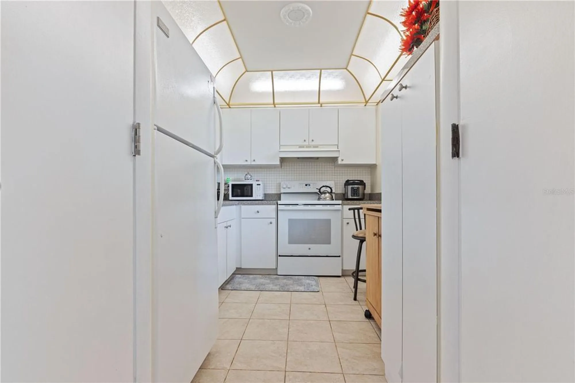 Property Slideshow image 12 of 29 | 19029 us highway 19 n apt 3-1, Clearwater, FL, 33764