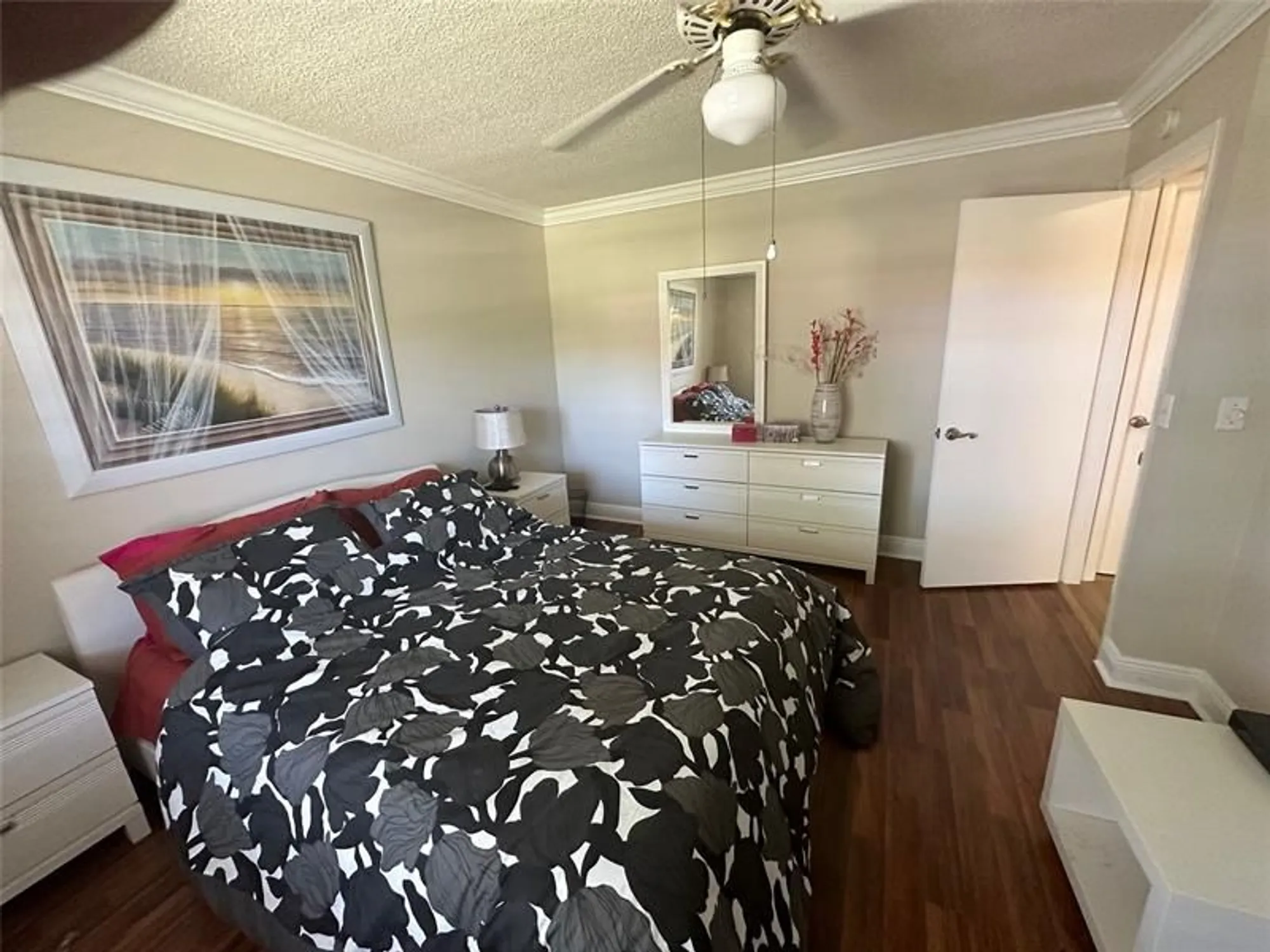 Property Slideshow image 11 of 20 | 21218 lago cir apt 7h, Boca Raton, FL, 33433