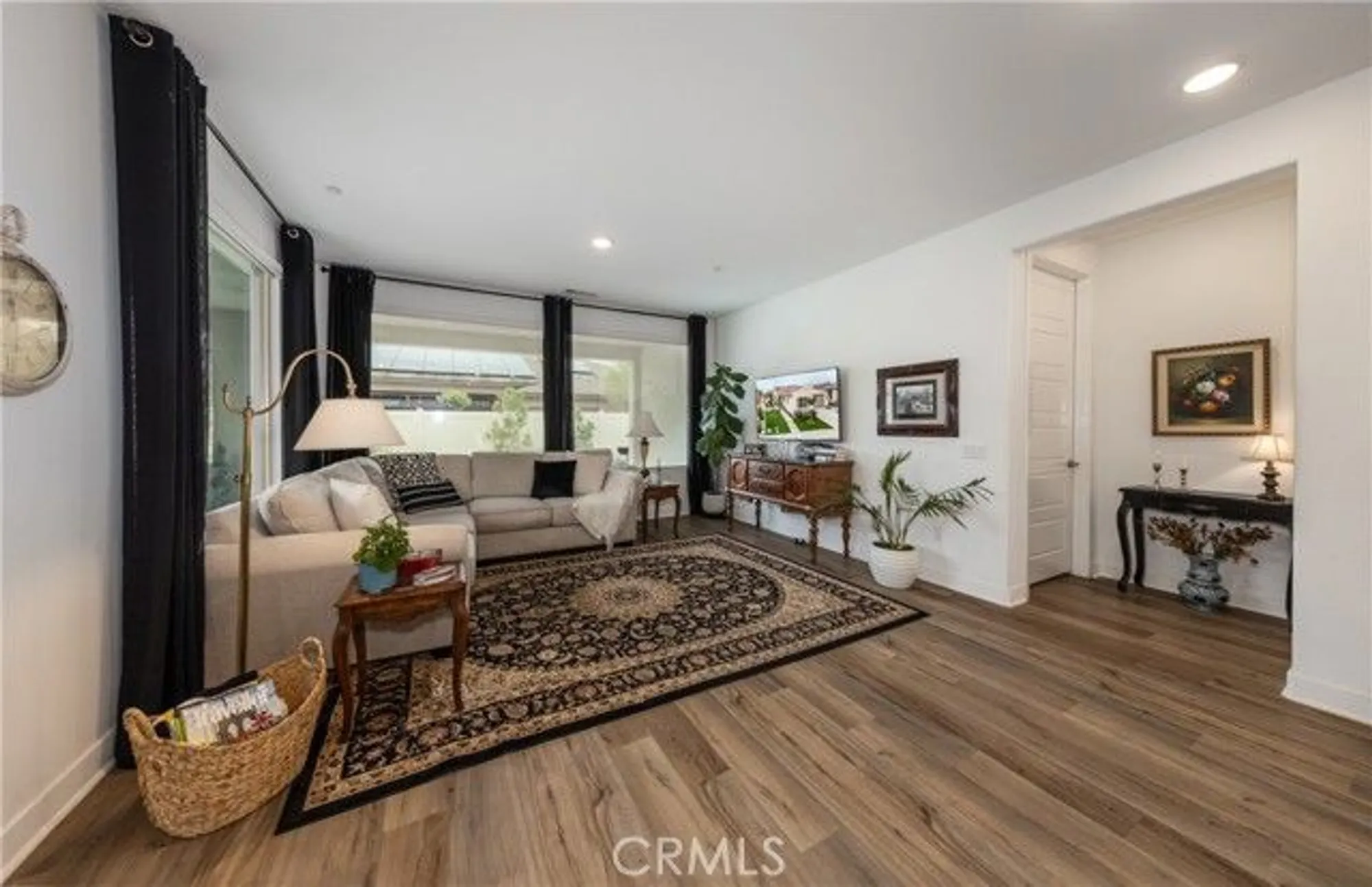 Property Slideshow image 14 of 44 | 1529 newland dr, Beaumont, CA, 92223