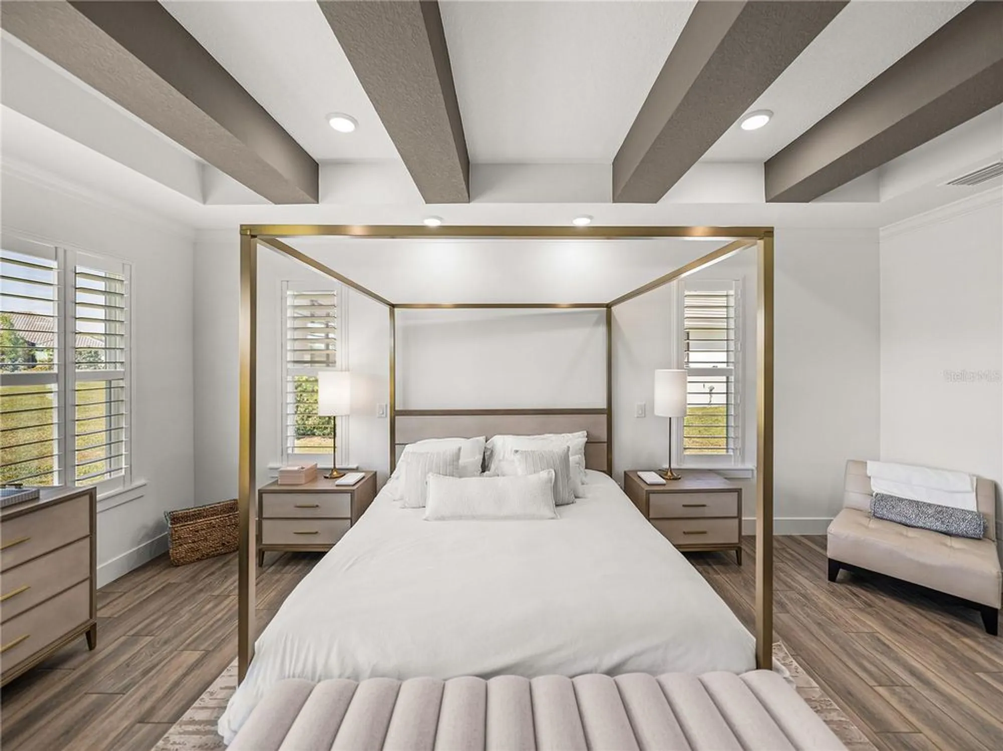 Property Slideshow image 32 of 81 | 13805 carryback dr, Dade City, FL, 33525