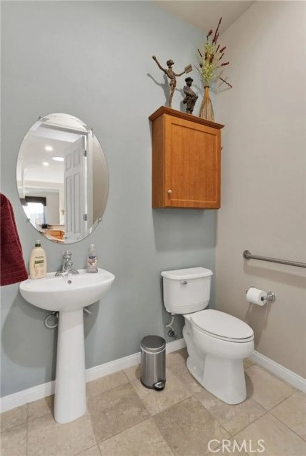 Property Slideshow image 19 of 22 | 10266 lakeshore dr, Apple Valley, CA, 92308