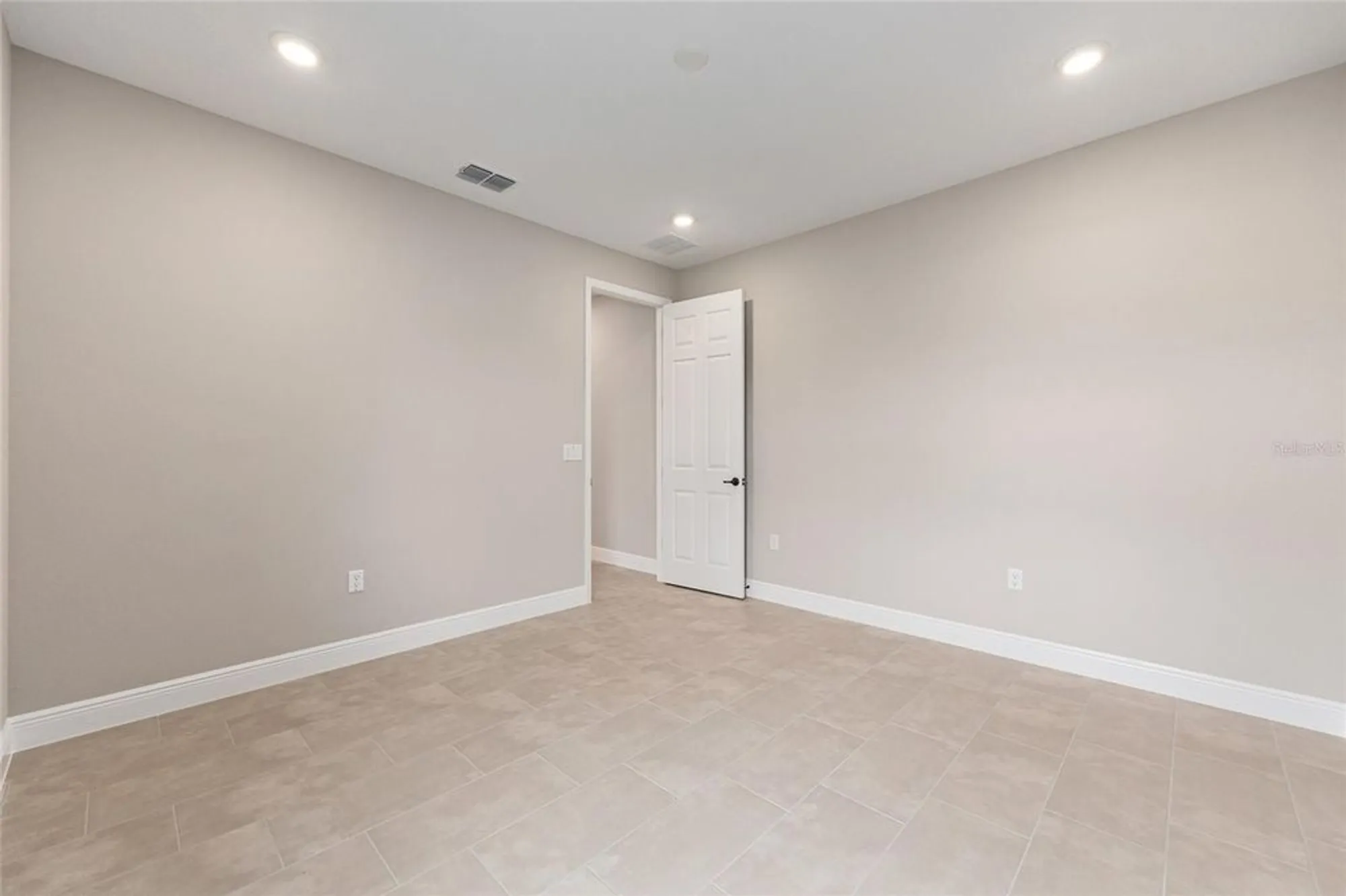 Property Slideshow image 38 of 50 | 10066 sw 85th place rd, Ocala, FL, 34481