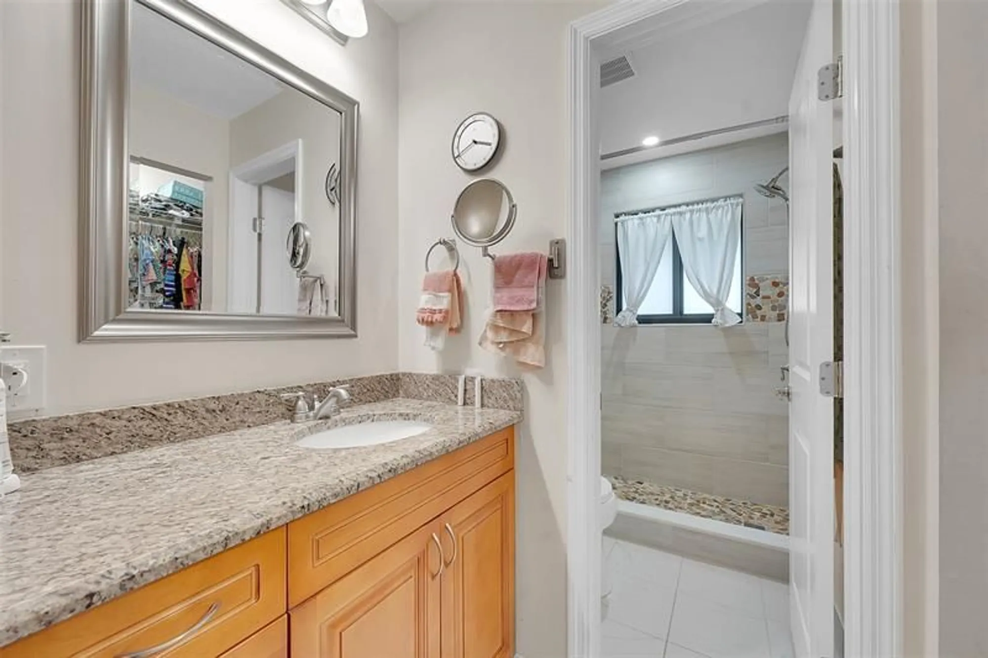 Property Slideshow image 18 of 53 | 468 long bow ct # 468, Royal Palm Beach, FL, 33411