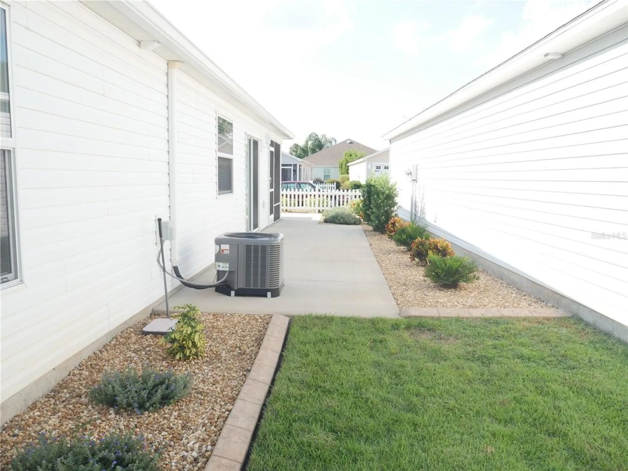 Property Slideshow image 6 of 43 | 1390 viola ct, The Villages, FL, 32163