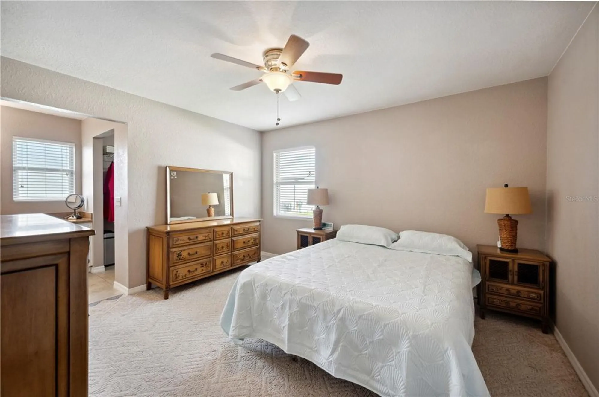 Property Slideshow image 18 of 39 | 4829 colonnades cir, Lakeland, FL, 33811