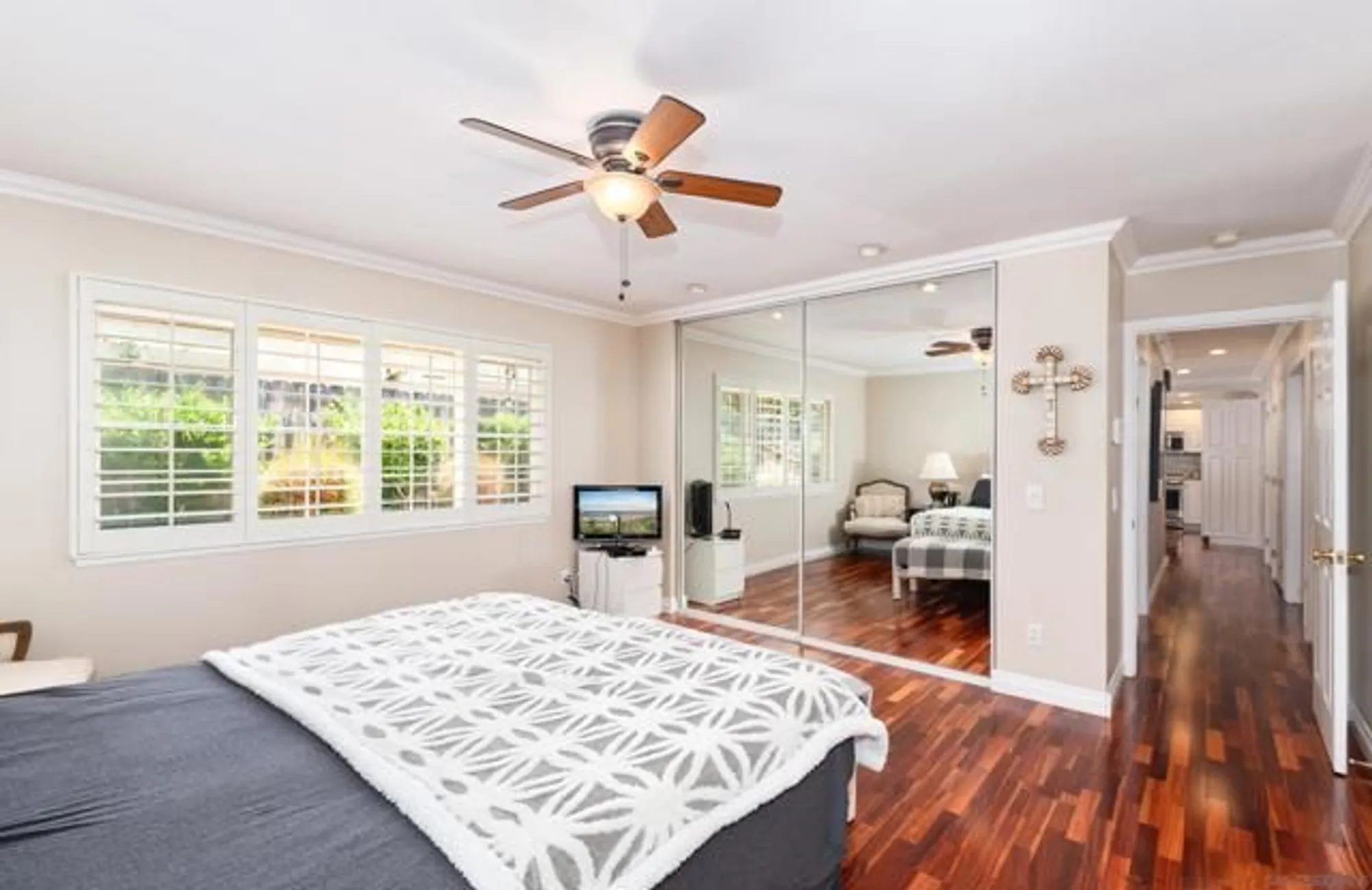 Property Slideshow image 21 of 34 | 17525 plaza gitana, San Diego, CA, 92128