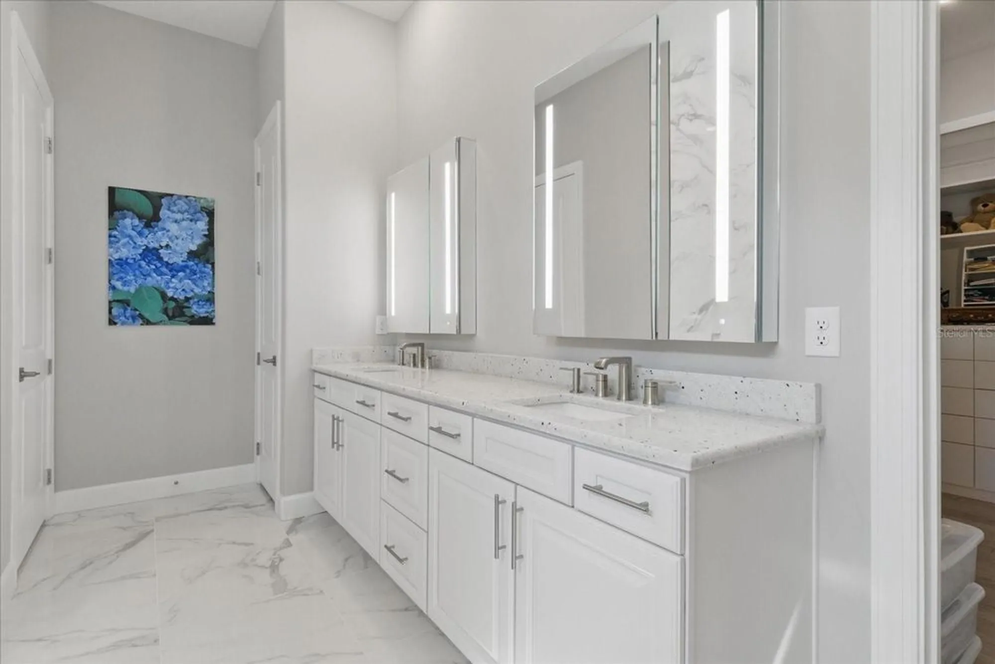 Property Slideshow image 34 of 58 | 10136 coral shore dr, Englewood, FL, 34223