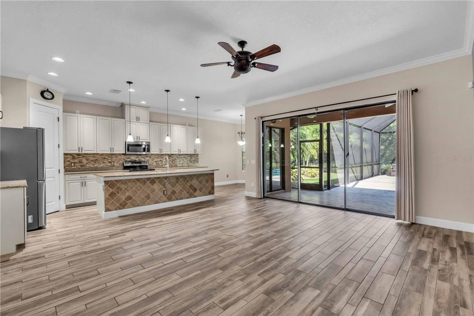 Property Slideshow image 11 of 69 | 9902 craftsman park way, Palmetto, FL, 34221