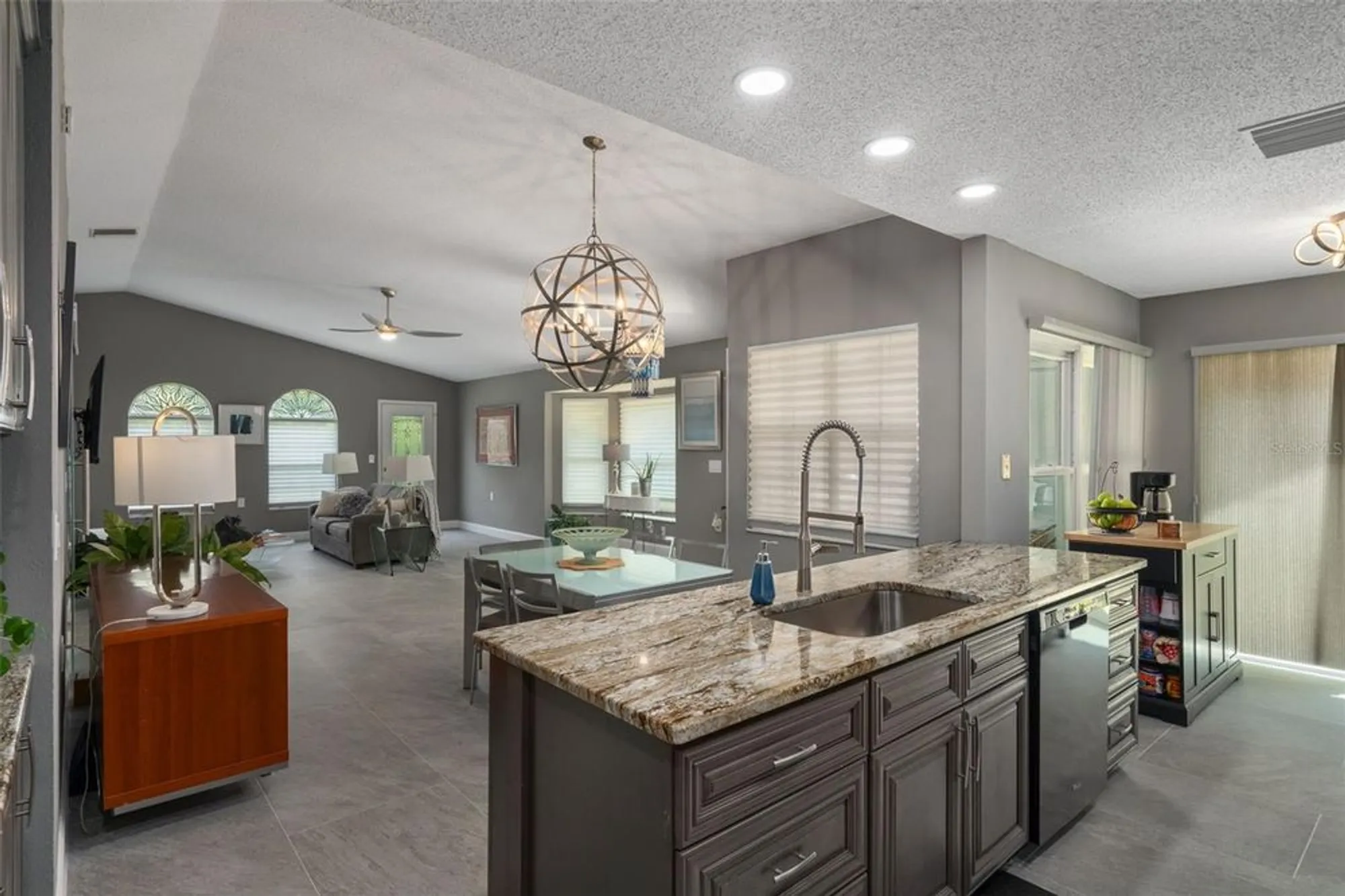 Property Slideshow image 13 of 48 | 4648 sheffield dr, New Port Richey, FL, 34655