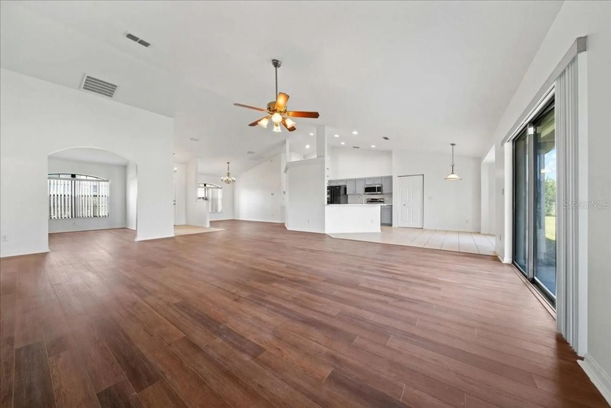 Property Slideshow image 12 of 77 | 5659 sw 89th pl, Ocala, FL, 34476