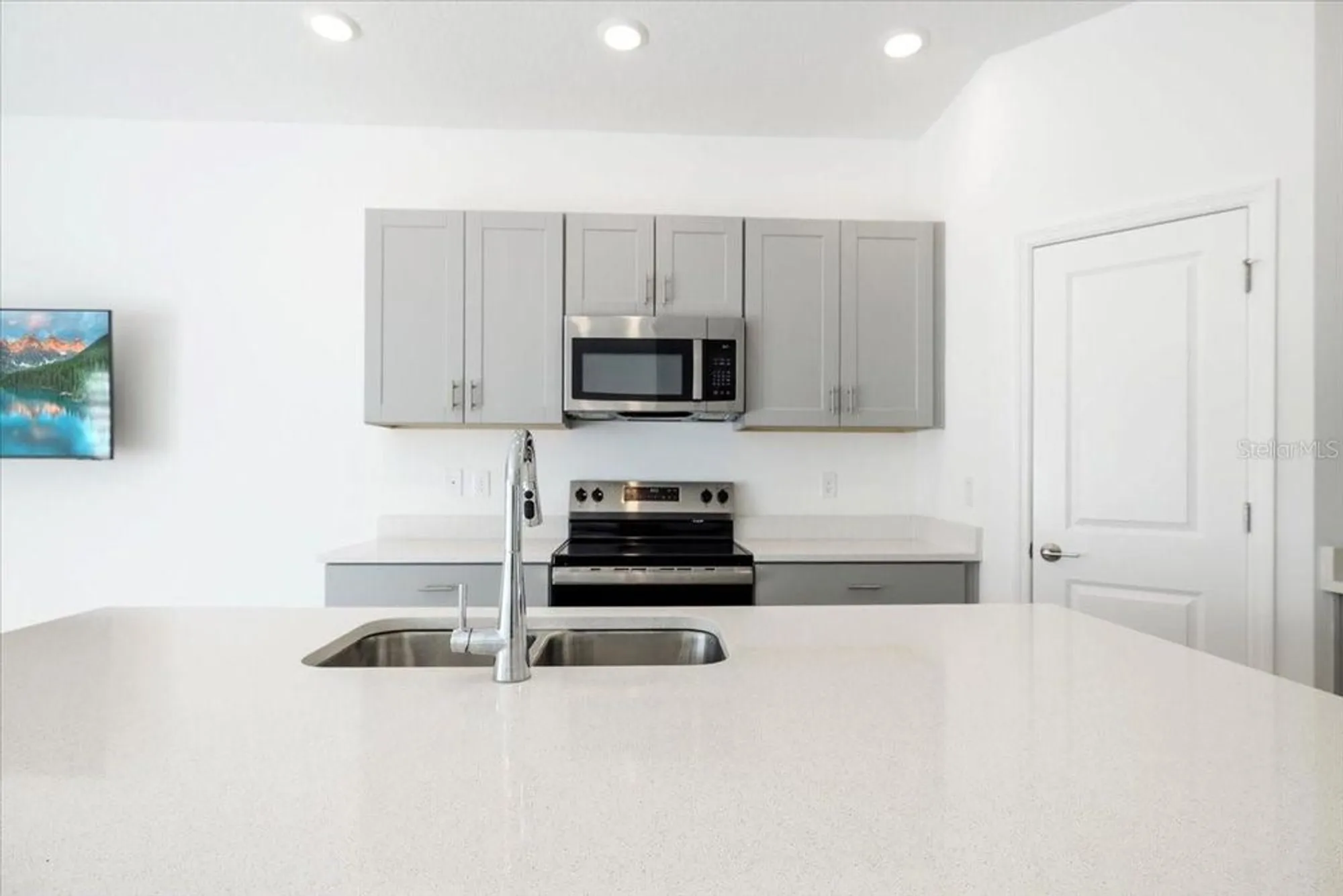 Property Slideshow image 16 of 55 | 16632 bergamo pl, Bradenton, FL, 34211