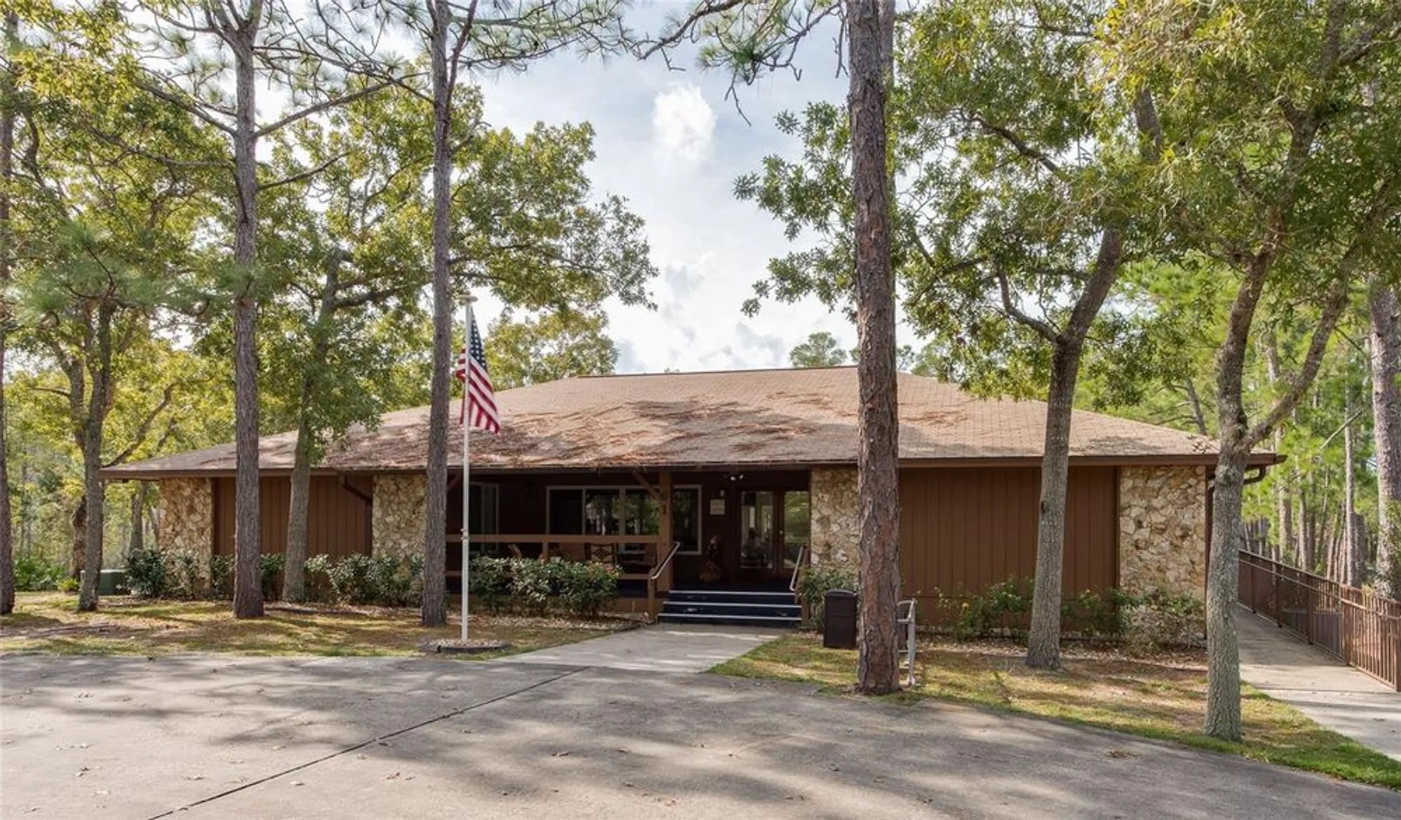 Property Slideshow image 45 of 46 | 128 crooked pine rd, Port Orange, FL, 32128