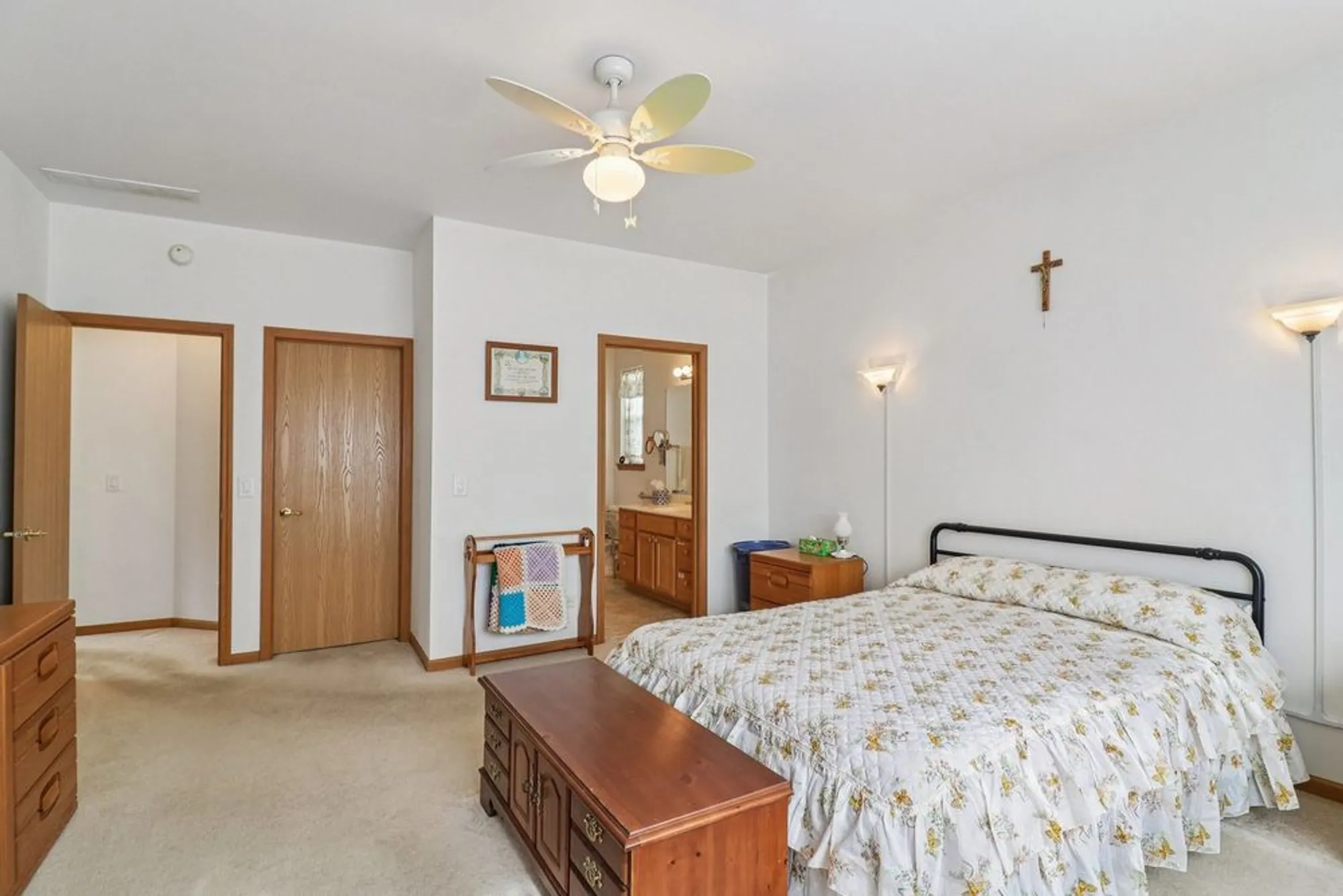 Property Slideshow image 17 of 33 | 3306 stakes ln, Grayslake, IL, 60030