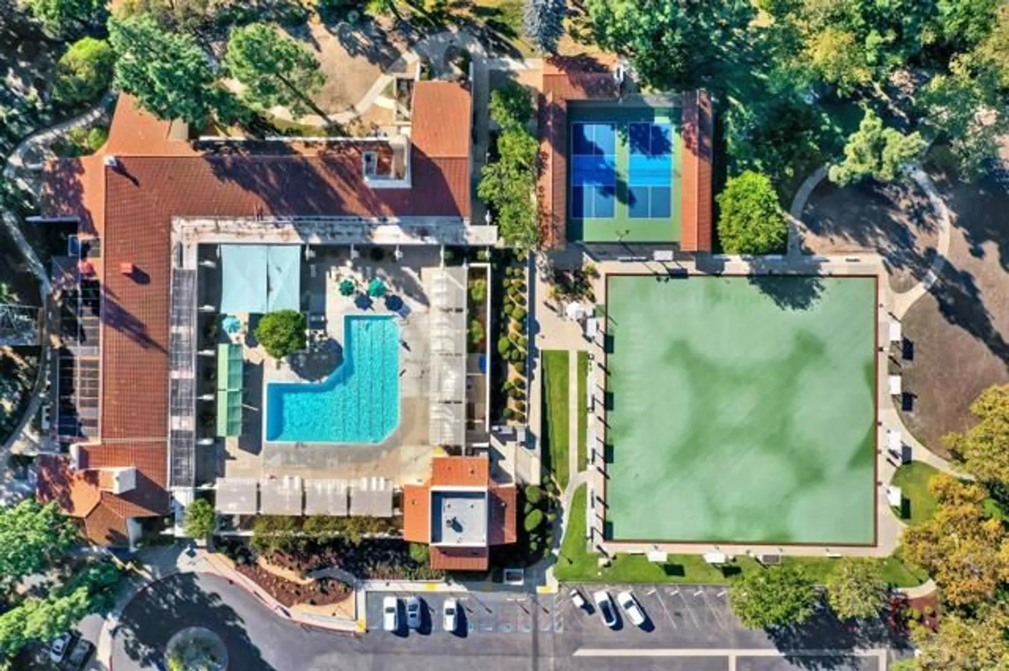 Property Slideshow image 47 of 50 | 17620 plaza ascope, San Diego, CA, 92128