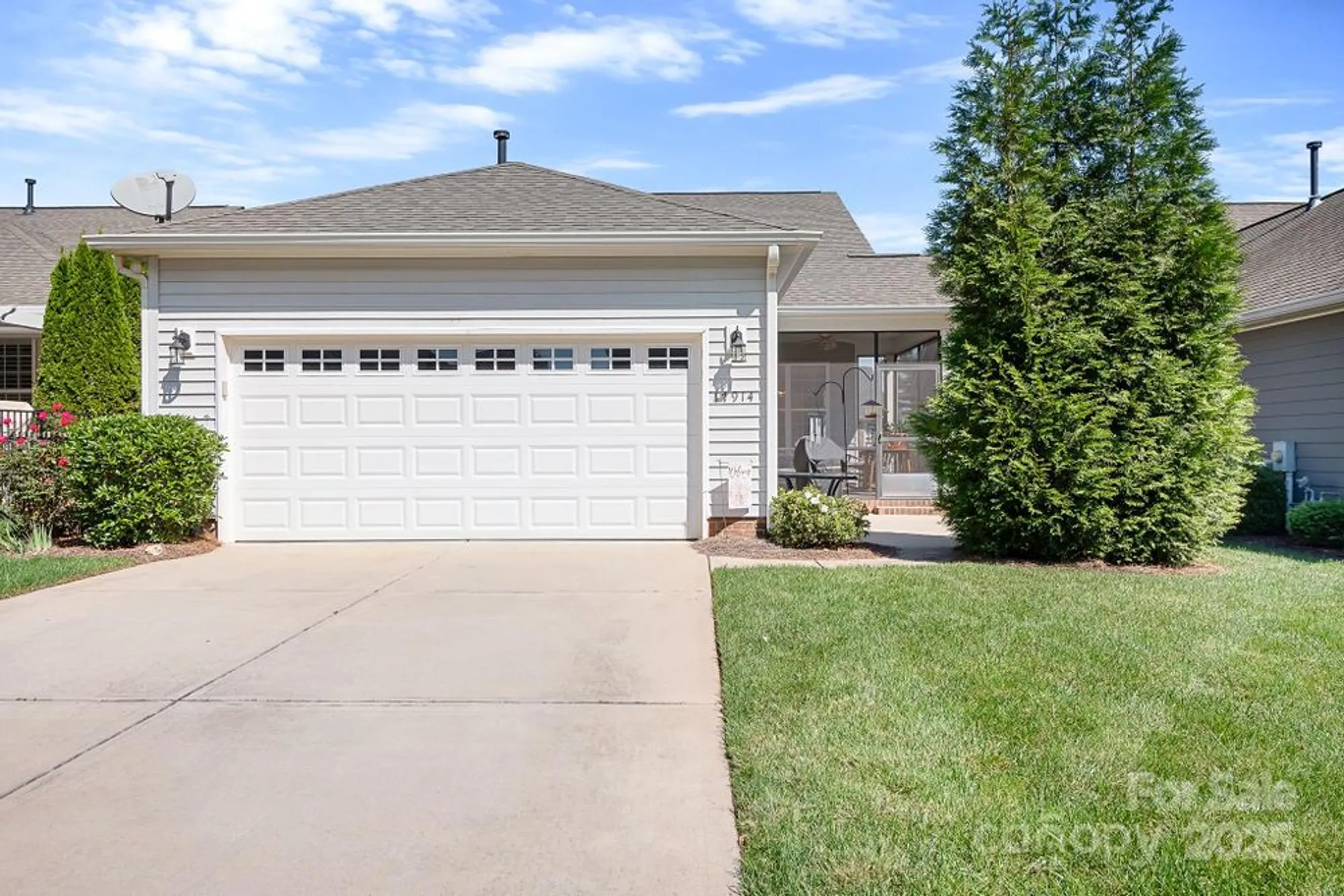 Property Slideshow image 24 of 36 | 17914 coulter pkwy, Cornelius, NC, 28031