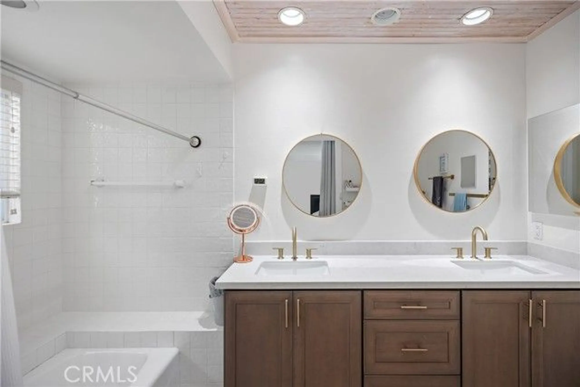 Property Slideshow image 24 of 43 | 5050 avenida del sol, Laguna Woods, CA, 92637