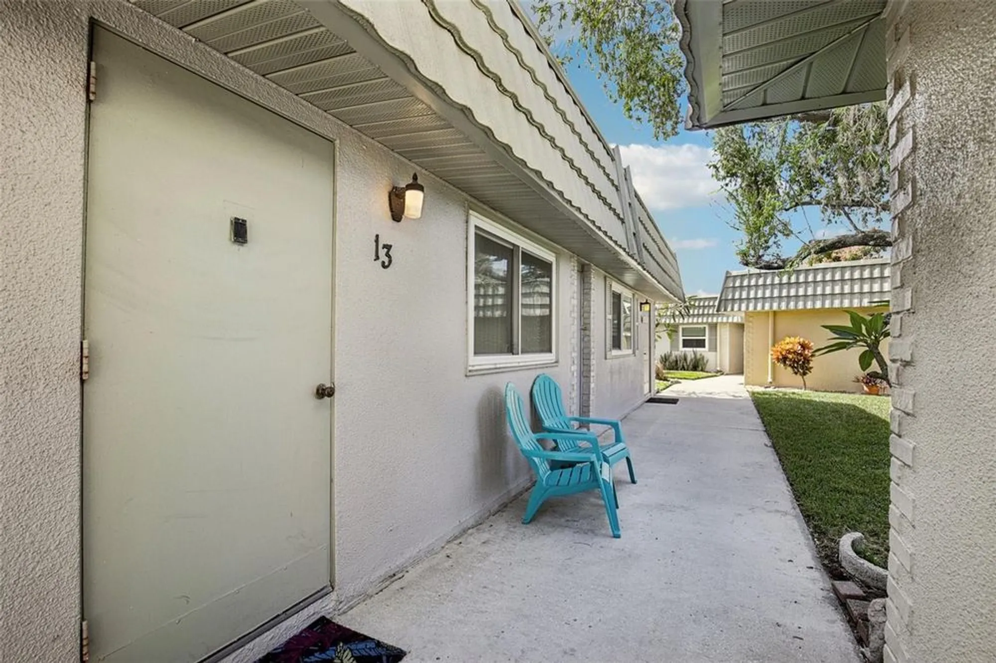 Property Slideshow image 46 of 51 | 201 kings blvd 13, Sun City Center, FL, 33573