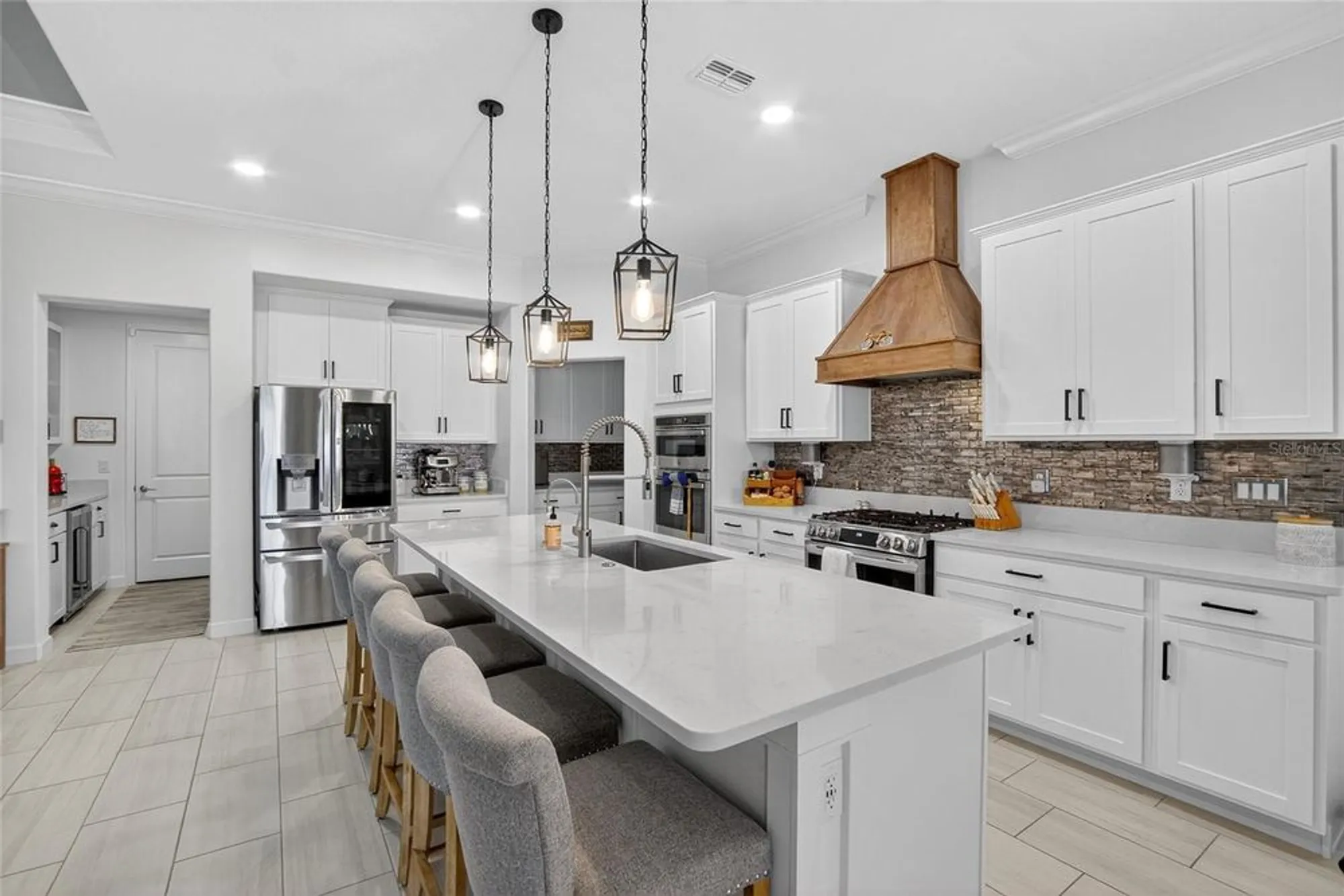 Property Slideshow image 7 of 73 | 17116 star banks st, Wimauma, FL, 33598