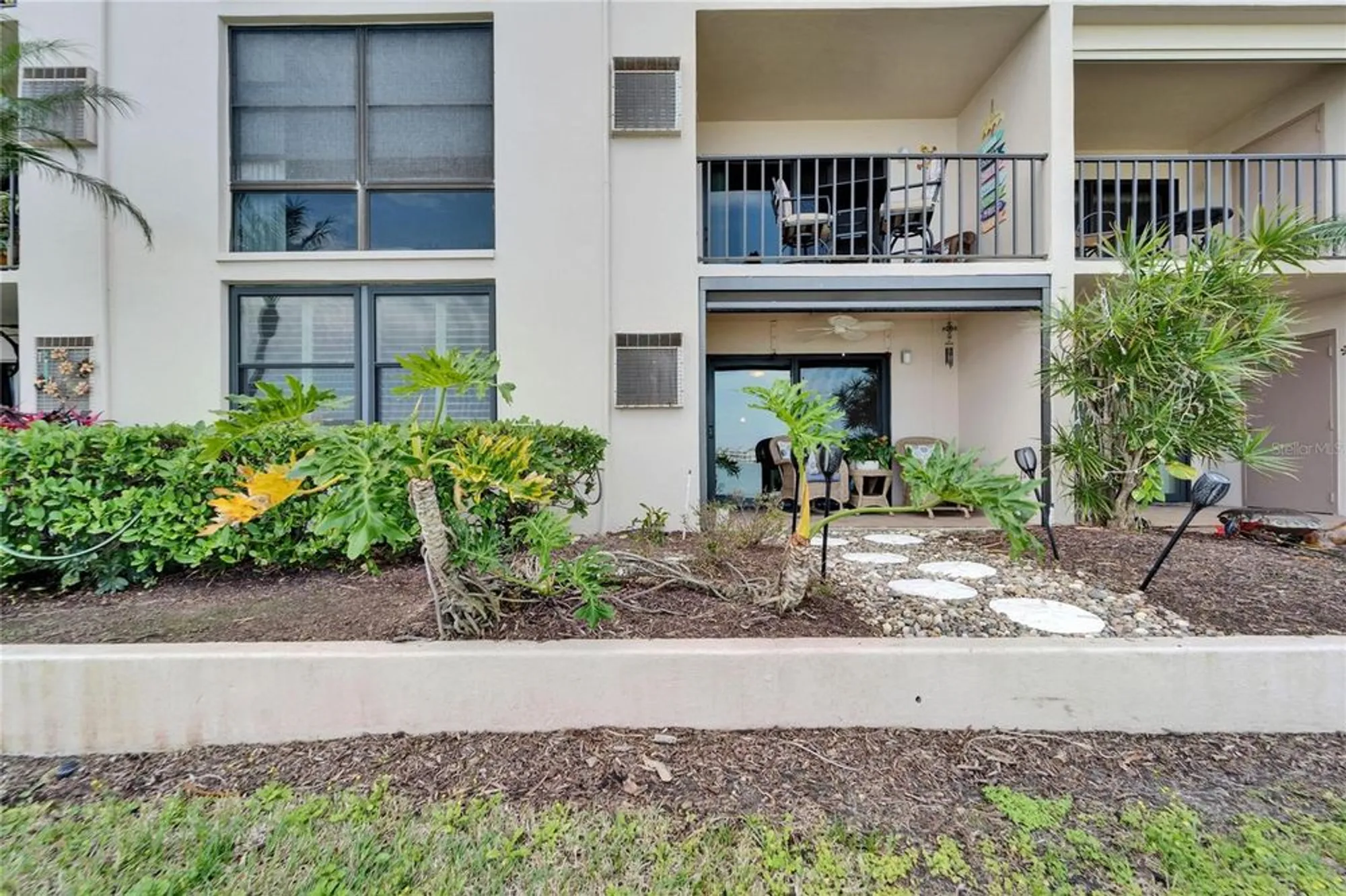 Property Slideshow image 33 of 60 | 7700 sun island dr 107, South Pasadena, FL, 33707