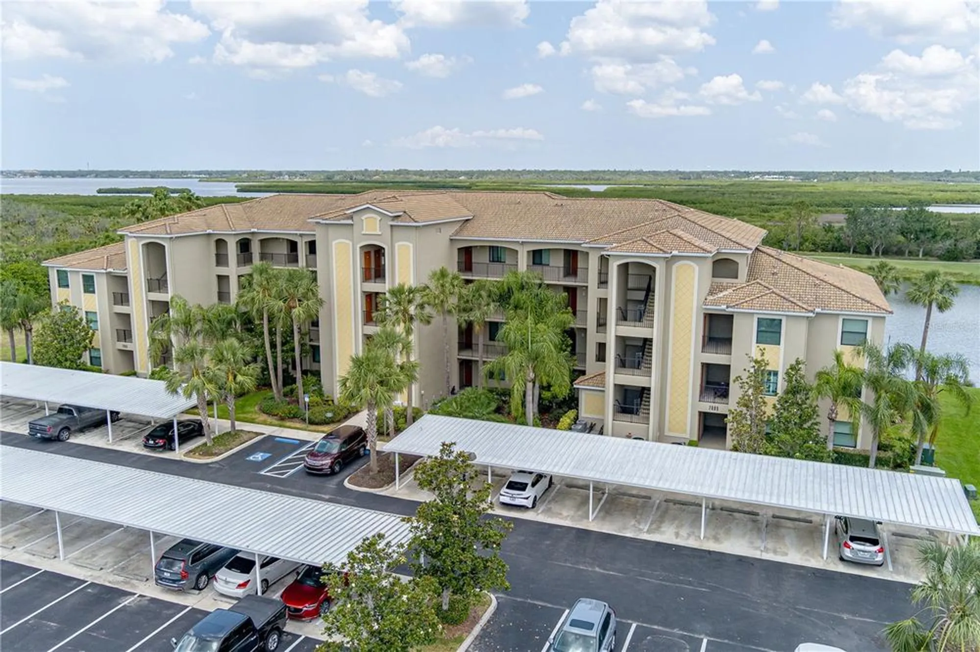 Property Slideshow image 30 of 39 | 7005 river hammock dr 204, Bradenton, FL, 34212