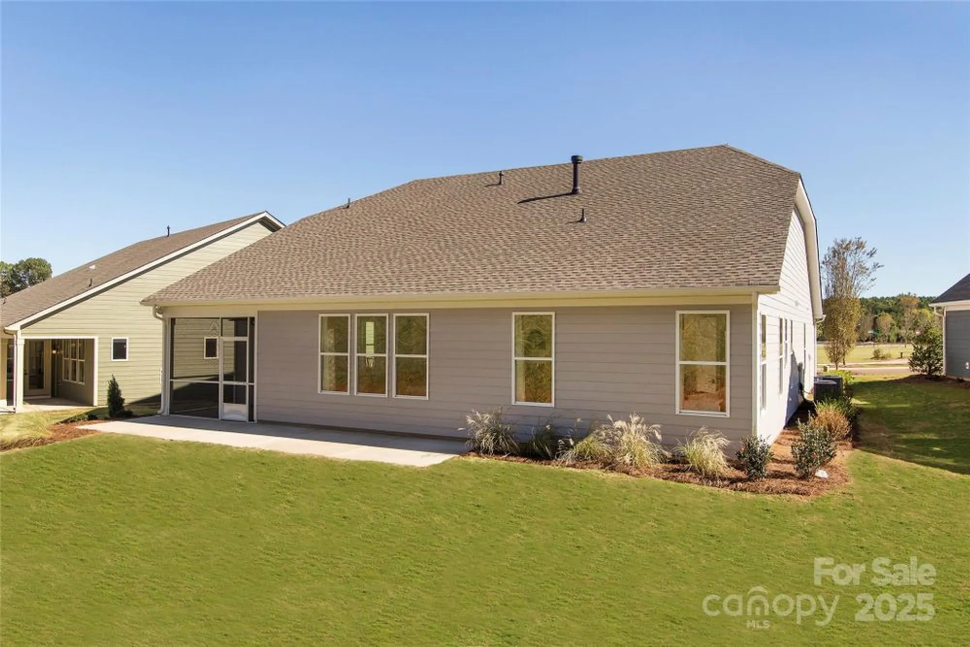 Property Slideshow image 21 of 34 | 8941 silver springs ct, Charlotte, NC, 28215